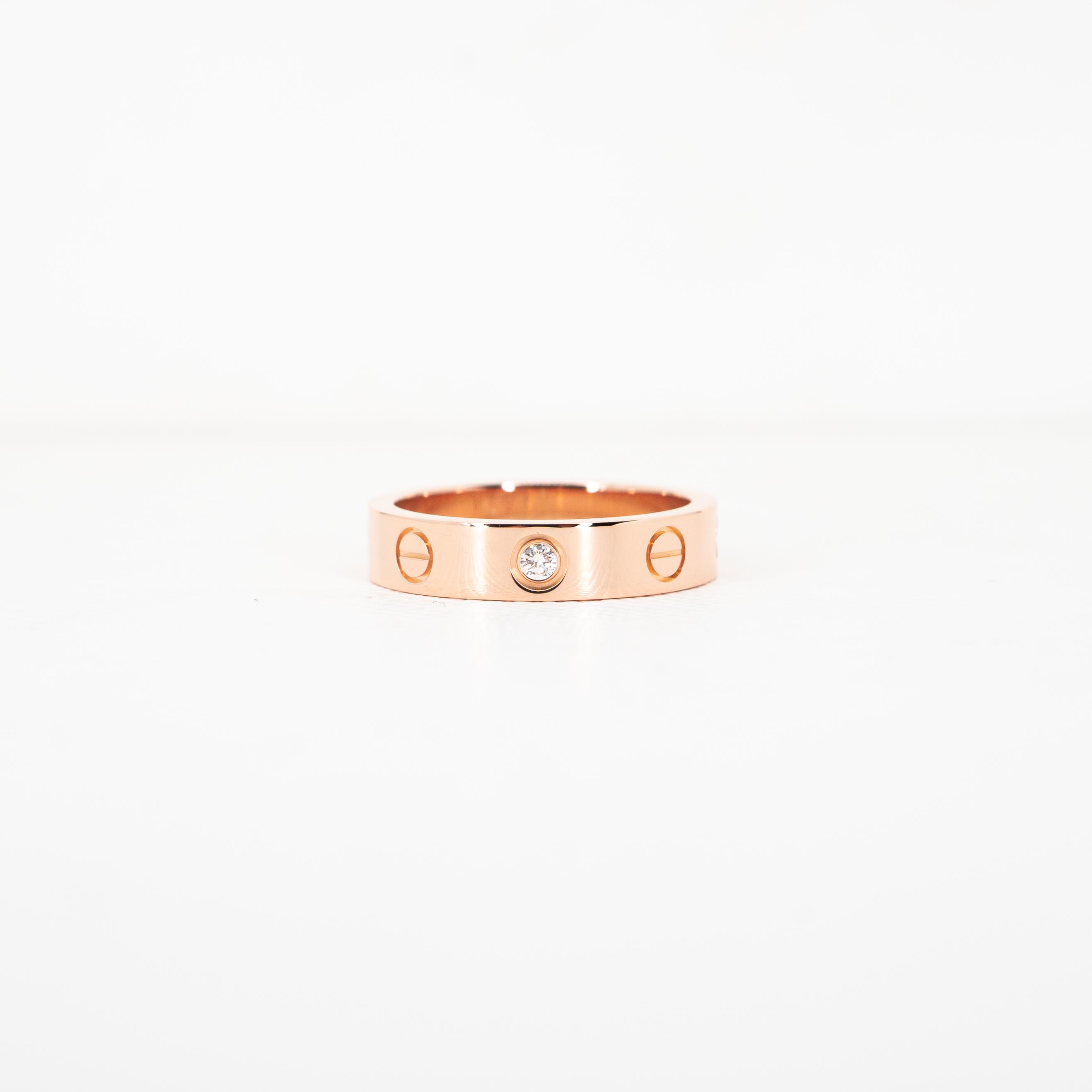 แหวน Cartier Love band 1Diamond ทองชมพู18K ไซส์ 49# (Used)