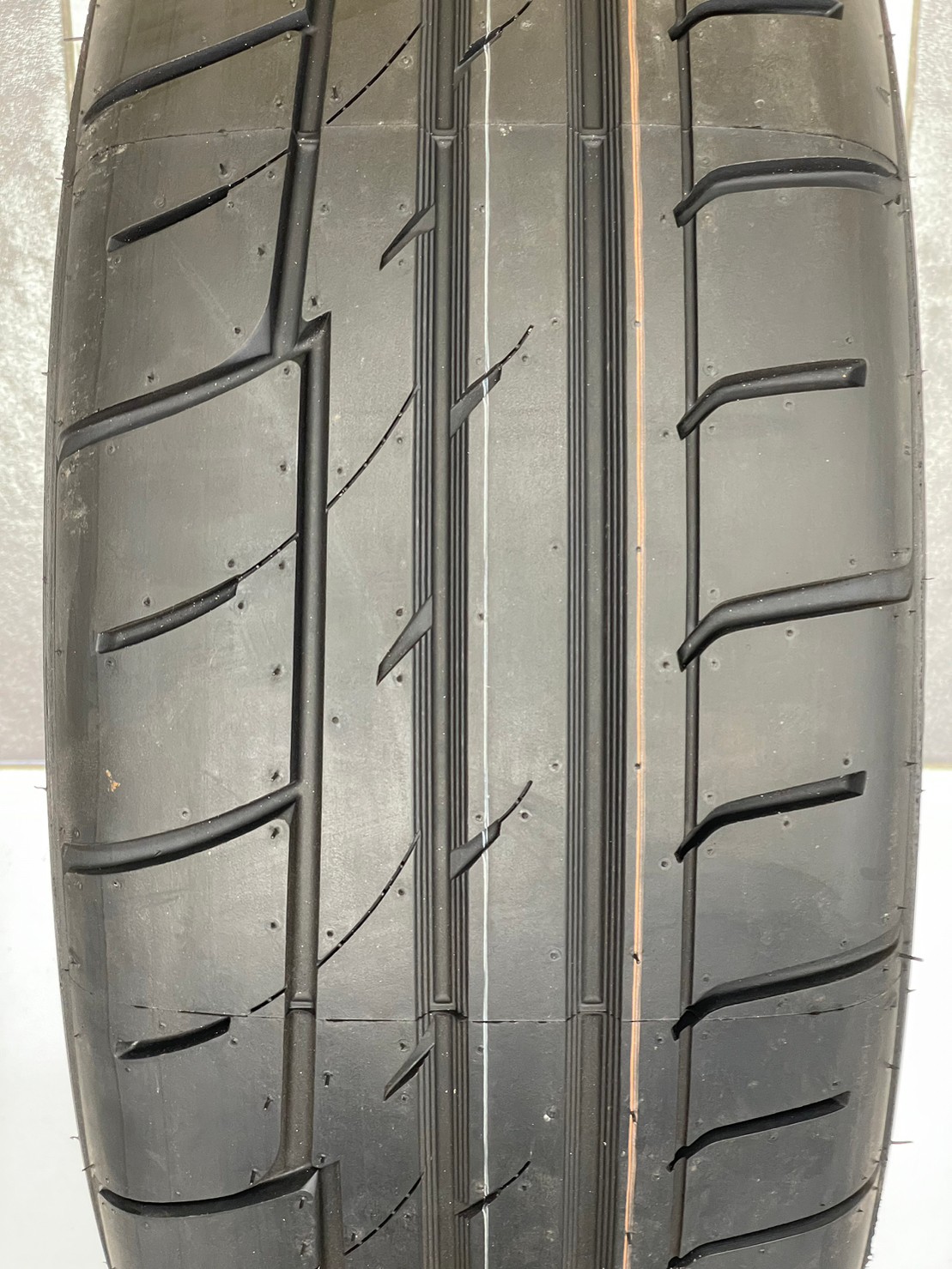 GT RADIAL CHAMPIRO SX2 195/50R15 เทรดแวร์ 180 ยางใหม่ปี2023 (4เส้น) แถมฟรีลำโพงบลูทูธ JBL แท้