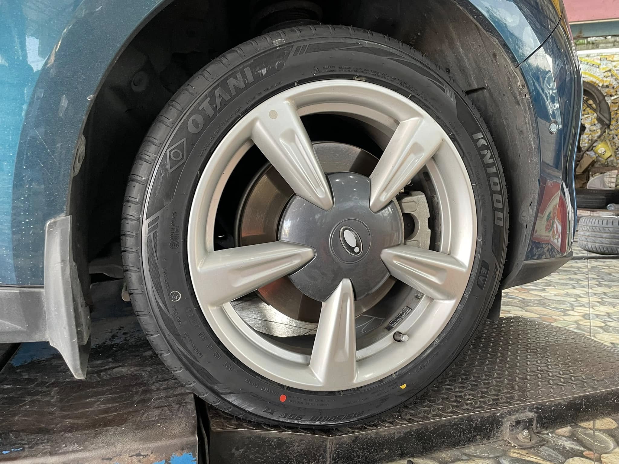 🚘 #ORA_GOODCAT🛞 #OTANI #KN1000 215/50R18