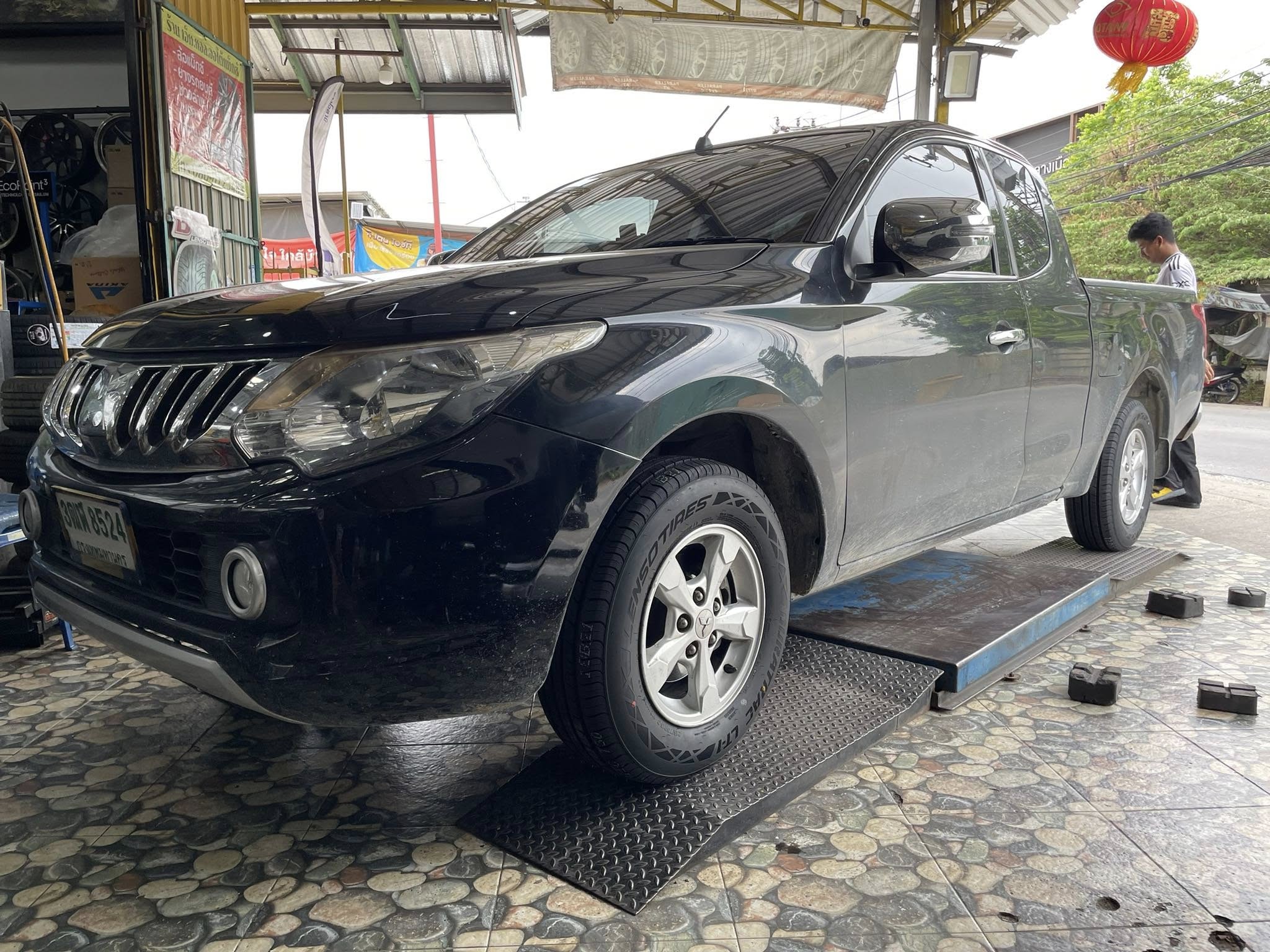 🛞❤️ #MITSUBISHI_TRITON เปลี่ยนยาง 🛞🐘#LENSO_LT-1_215/70R15