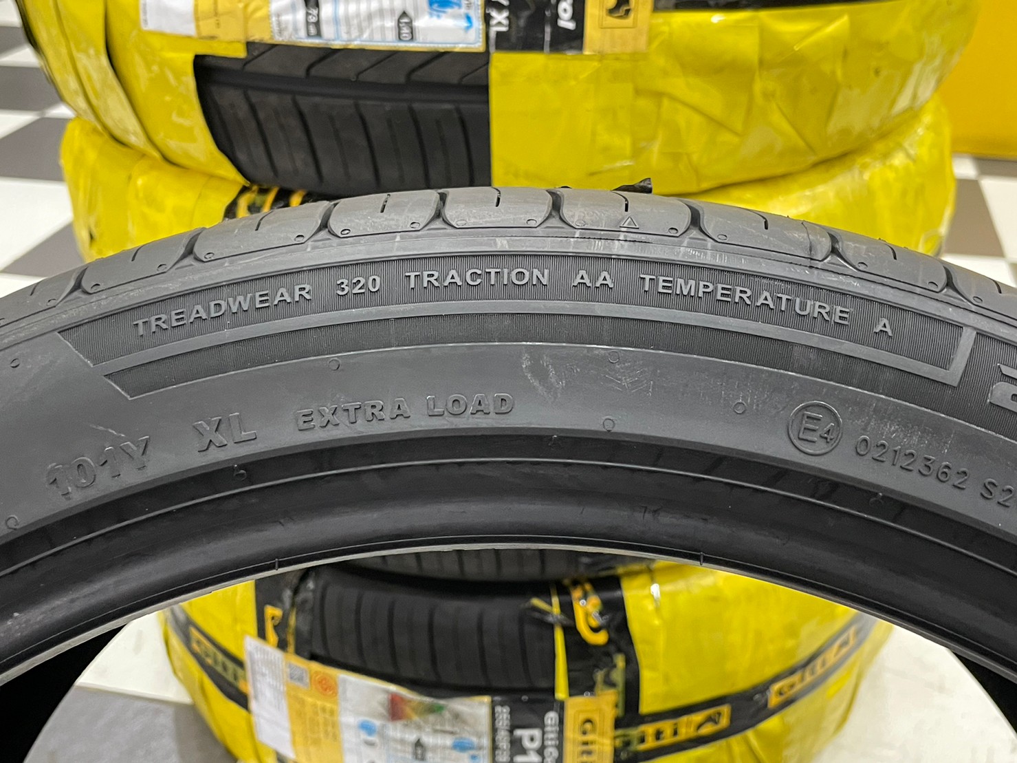 Giti Control P10 255/40R20 ยางใหม่ปี2023 #ยางเทคโนโลยีฟองน้ำ