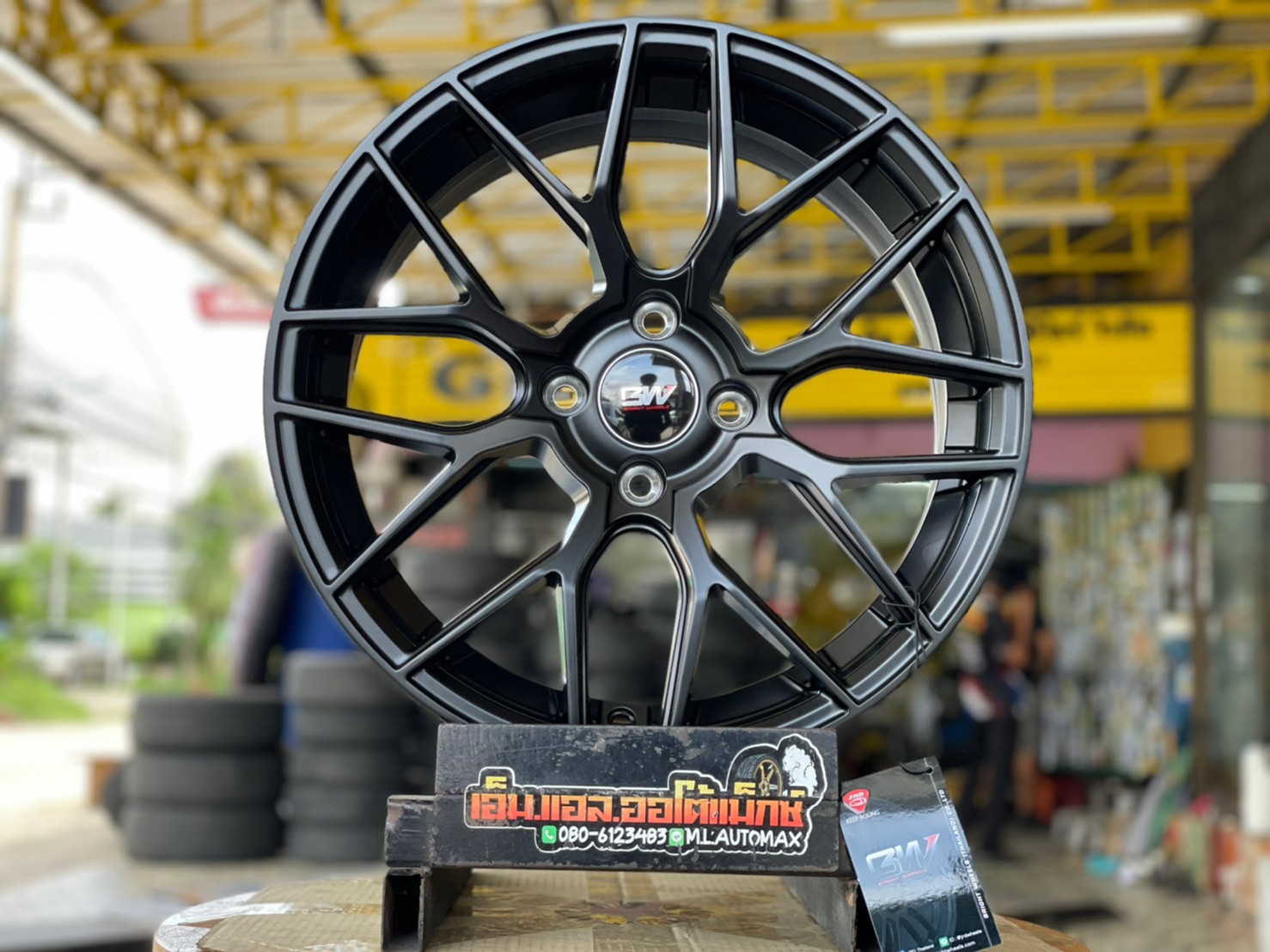 ล้อแม็กซ์ใหม่ขอบ16 BrightWheel กว้าง7 4รู100 ออฟ35 สีดำ ลายเขากวาง