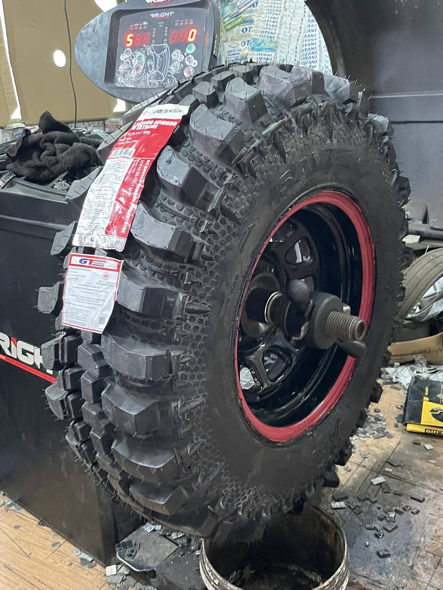 SUZU_VEGA 🚘เปลี่ยนยาง 🛞🐘#GT RADIAL #SAVERO KOMODO EXTREME #31X10.50R15