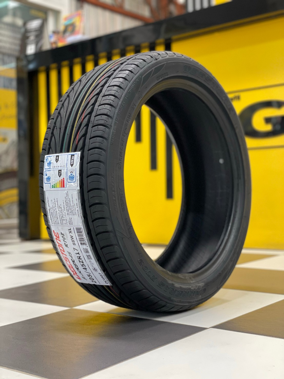 205/45R17 ยางใหม่ดีสโตน Deestone CARRERAS R702 ยางใหม่ปี2022