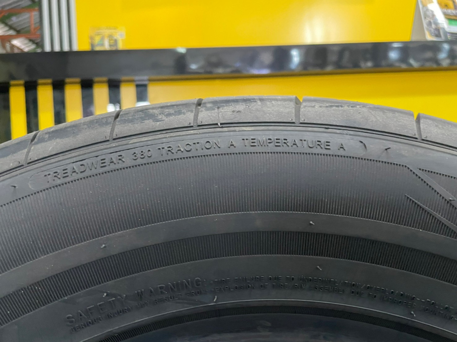 Cosmis T1RS 265/60R18 ยางใหม่ปี2022 ลายสปอร์ต