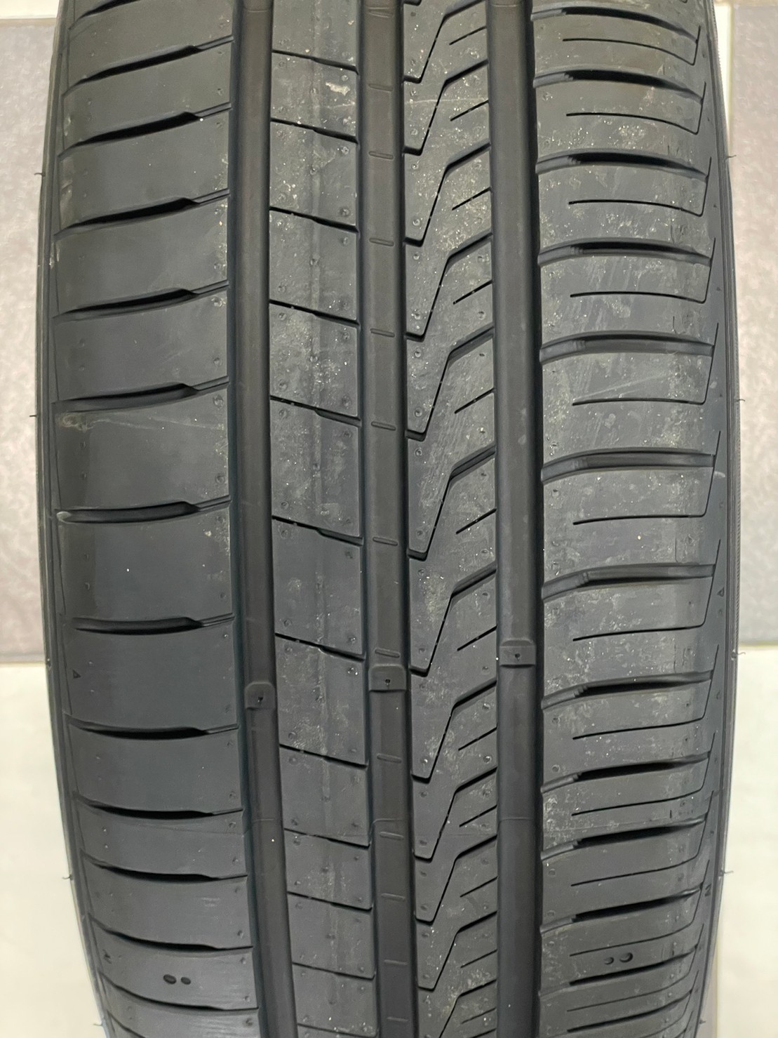 HANKOOK 195/50R16 ยางรถยนต์ รุ่น KINERGY ECO2 ยางใหม่ปี2023