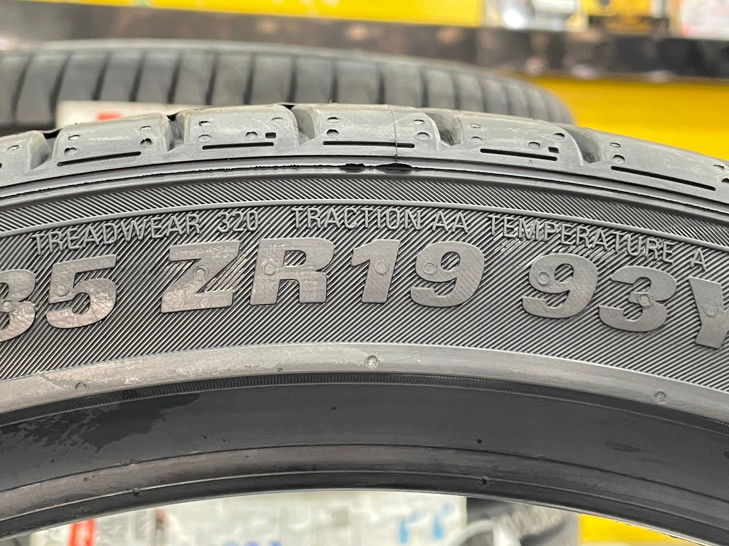 🚘ยางคัมโฮ KUMHO PS71 245/35R19 🚘 ยางสมรรถนะสูง คุณภาพดี นุ่มเงียบ เกาะถนนดี พร้อมติดตั้งฟรี ยางใหม่ปี2023
