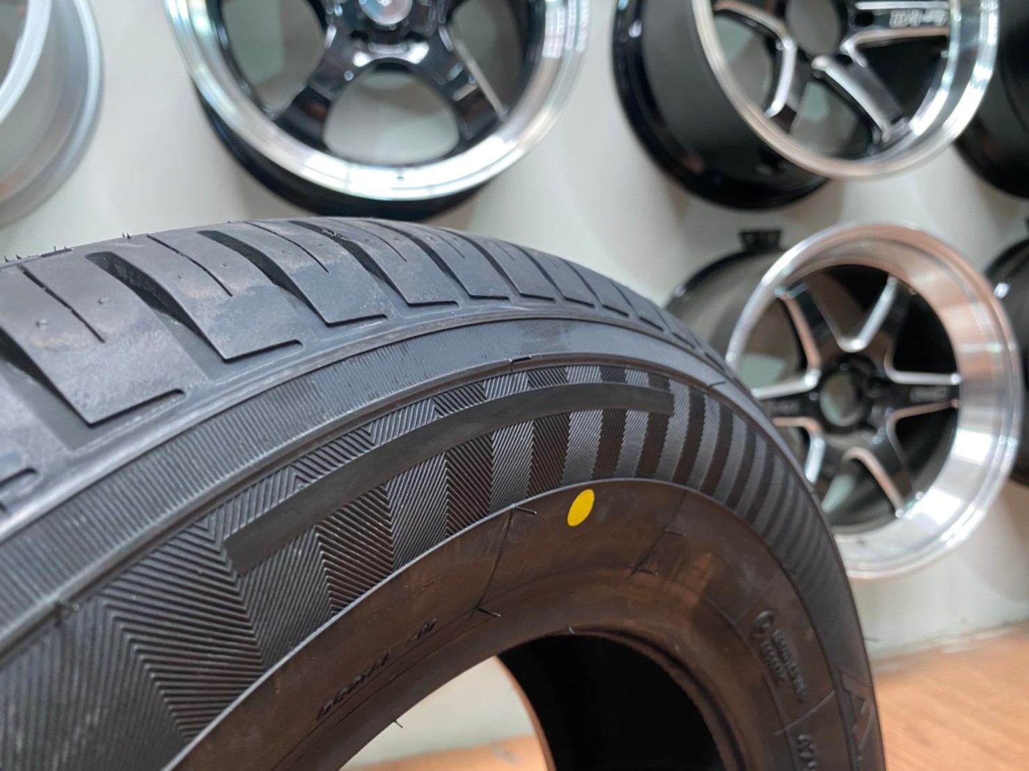 YOKOHAMA A.Drive AA01 195/65R15ยางใหม่ปี2020