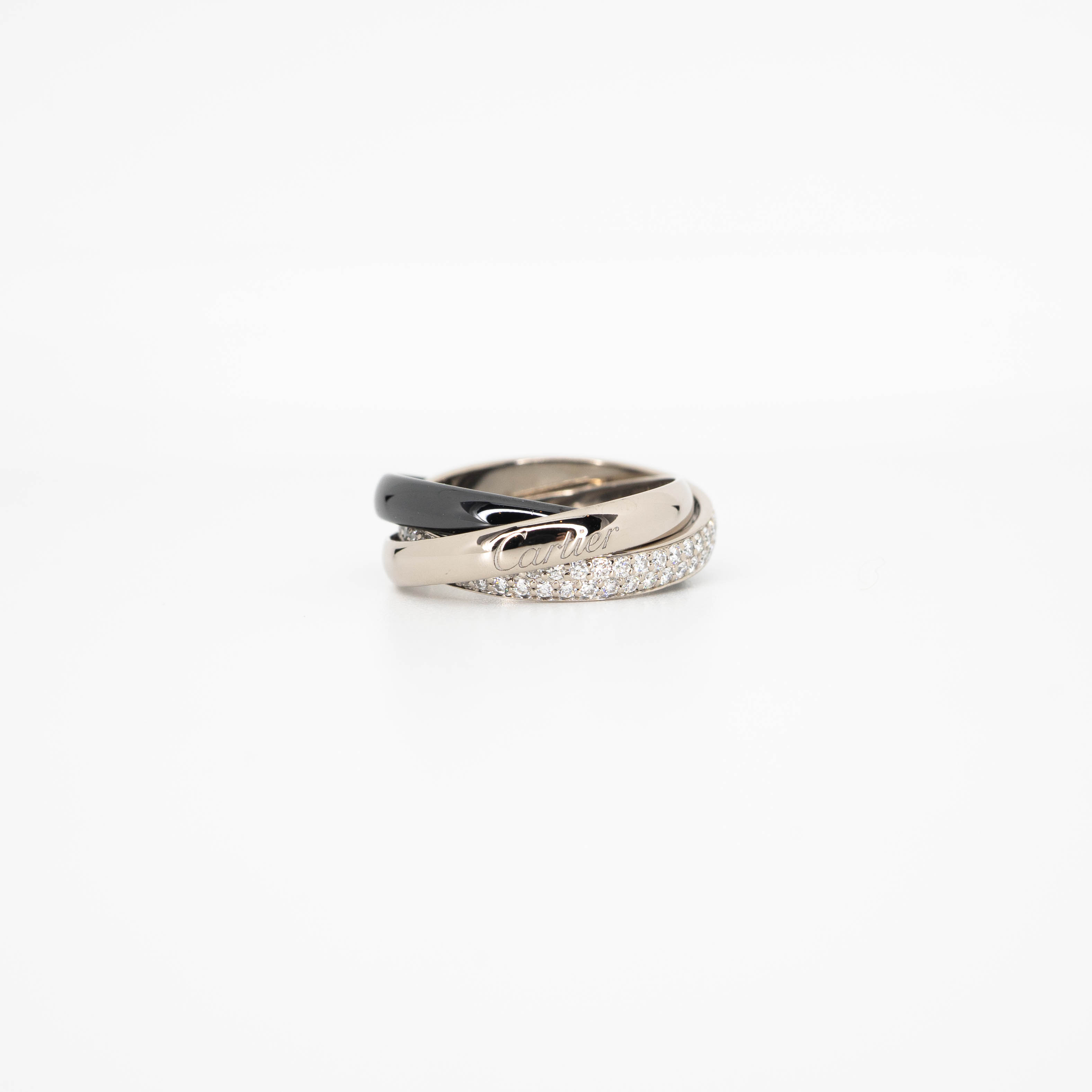 แหวน Cartier Trinity Ring with Pave Diamond, Ceramic, SM ทองขาว18k ไซส์ 47# (Used) +กล่องและการ์ด2020