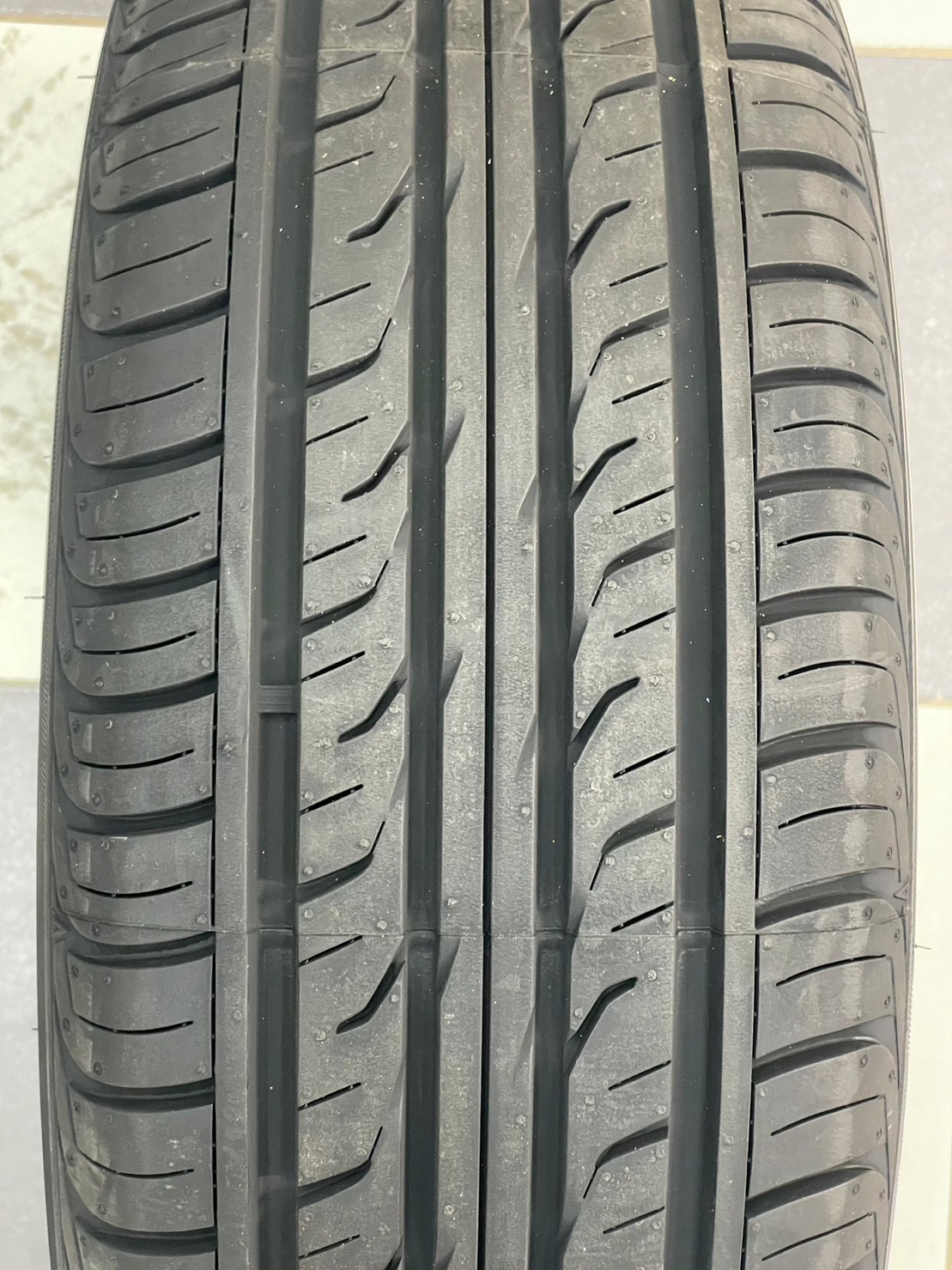 DUNLOP GRANDTREK PT3 235/55R19 ยางใหม่ปี2023