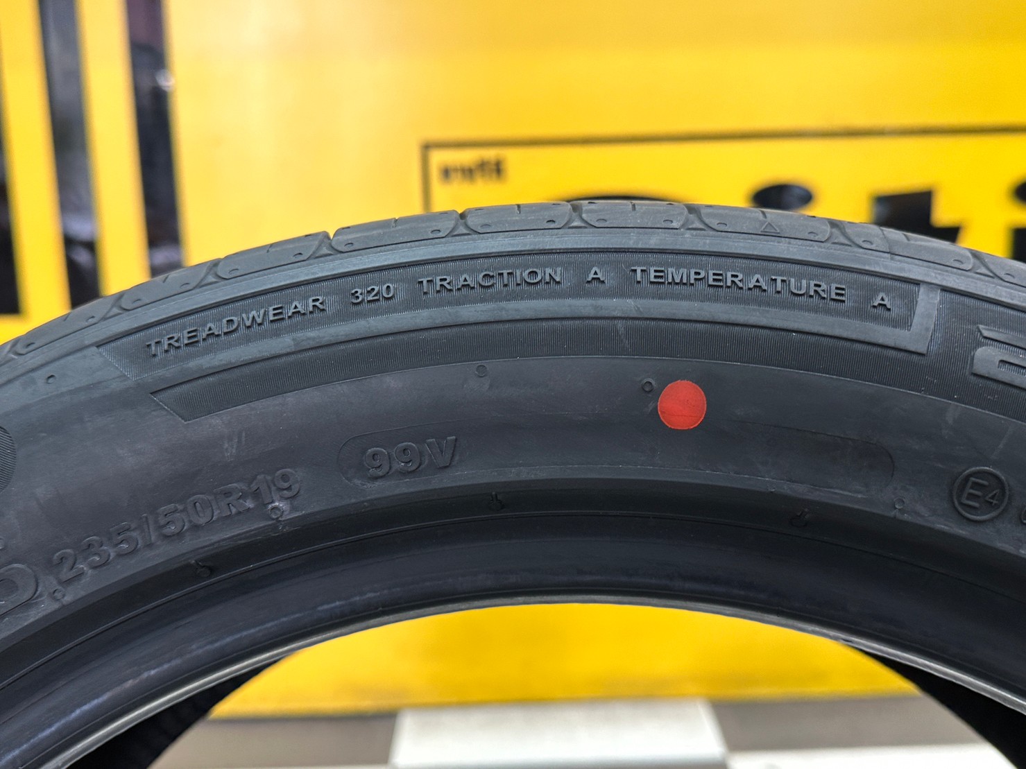 ยางใหม่ GITI Control P10 235/50R19 ยางใหม่ปี2023