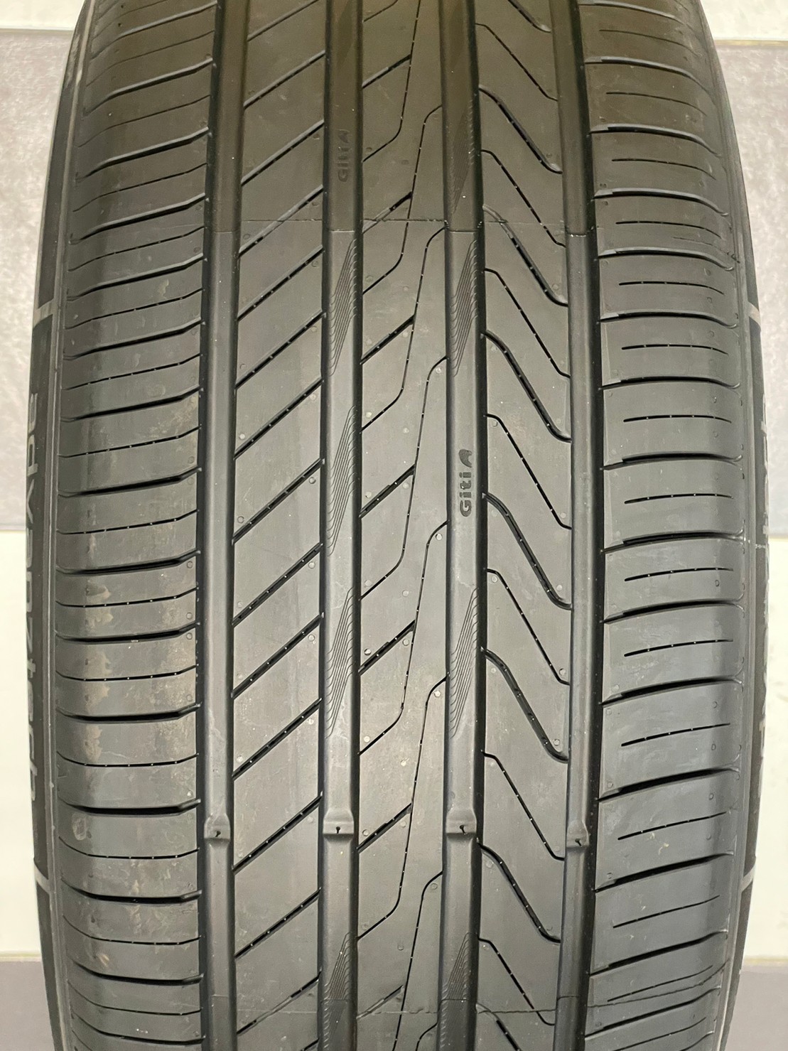 ยางใหม่ GITI Control P10 275/50R20 ยางใหม่ปี2023 ราคาโปรโมชั่นพิเศษ พร้อมติดตั้งฟรี
