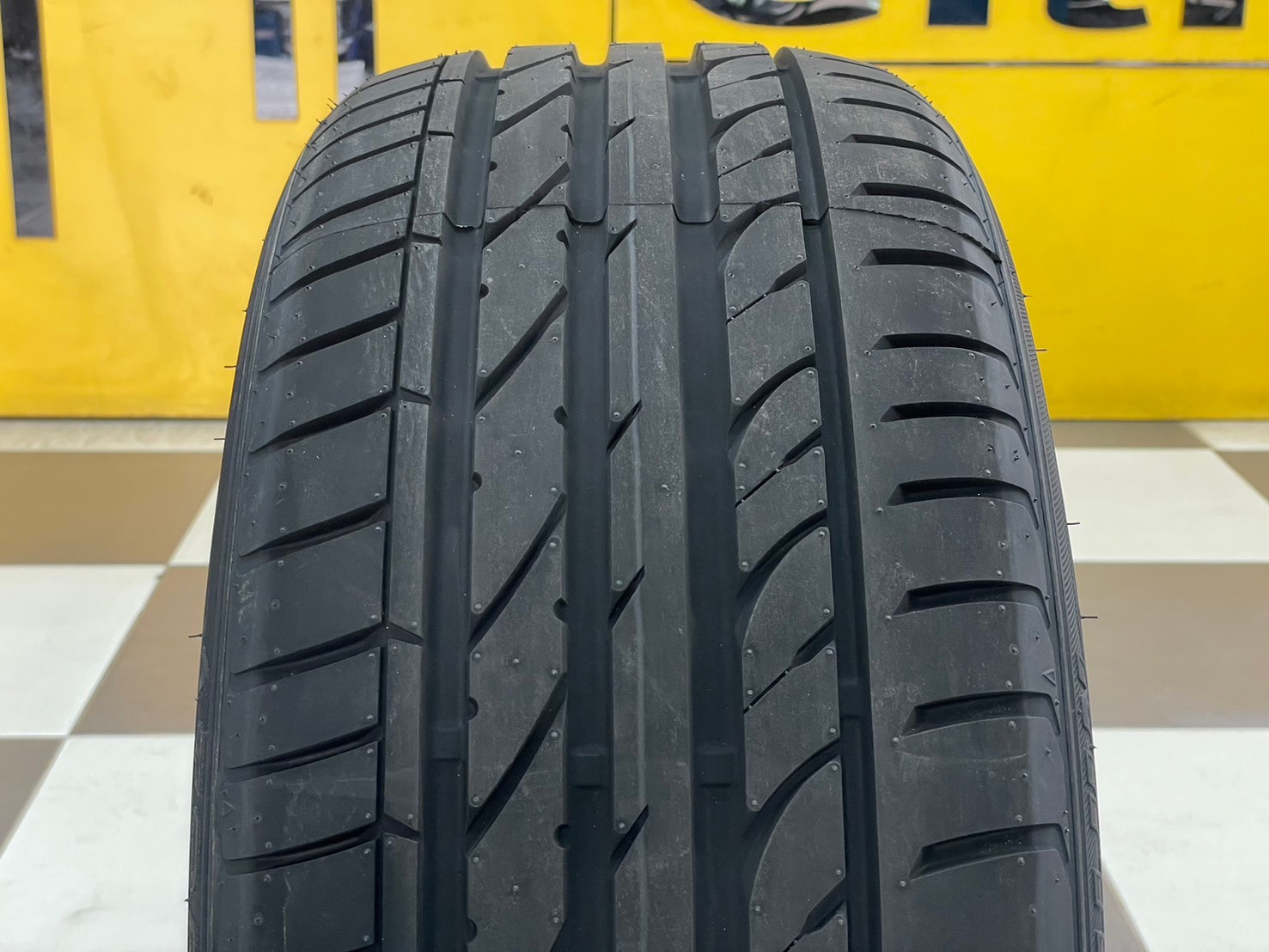 ยางไซหลุน #Sailun Atrezzo ZSR 225/40R18 ยางใหม่ปี2024