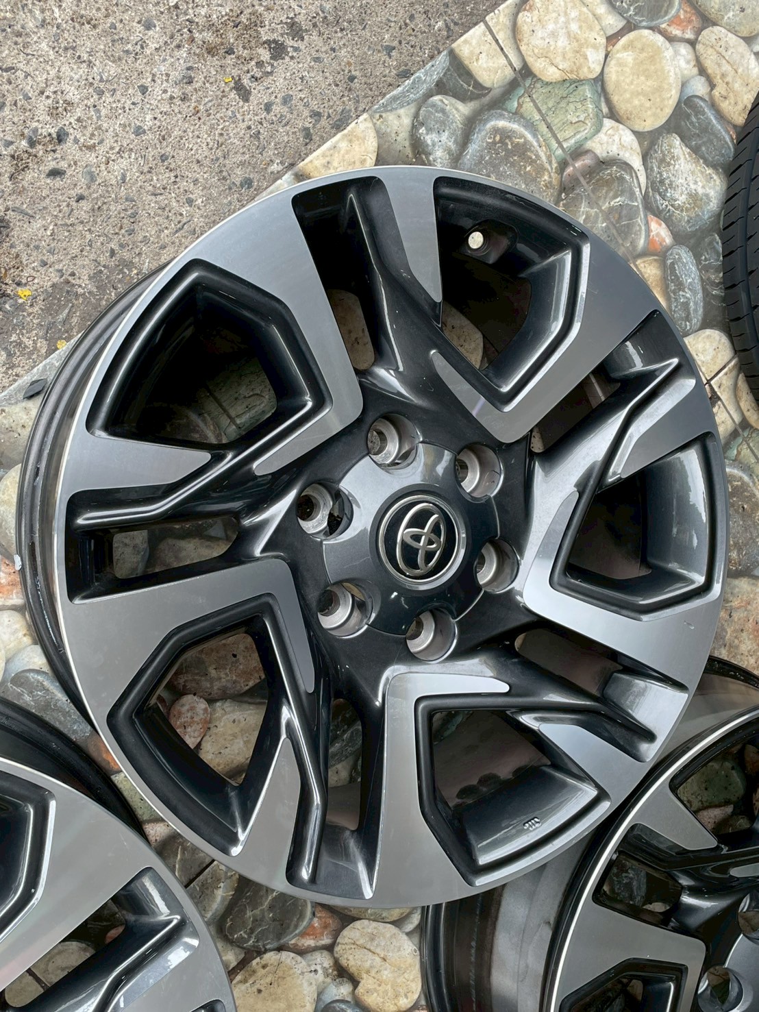 #ล้อแม็กซ์ขอบ18 #Toyota Fortuner Legender 6รู139 18x7.5