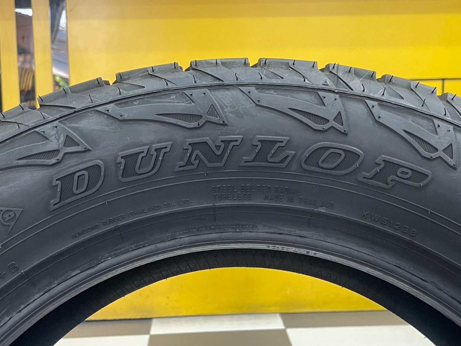 🔥ยางใหม่ดันลอป🔥 #DUNLOP GRANDTREK #AT5 235/60R18 ยางสัปดาห์2422 (4เส้น)