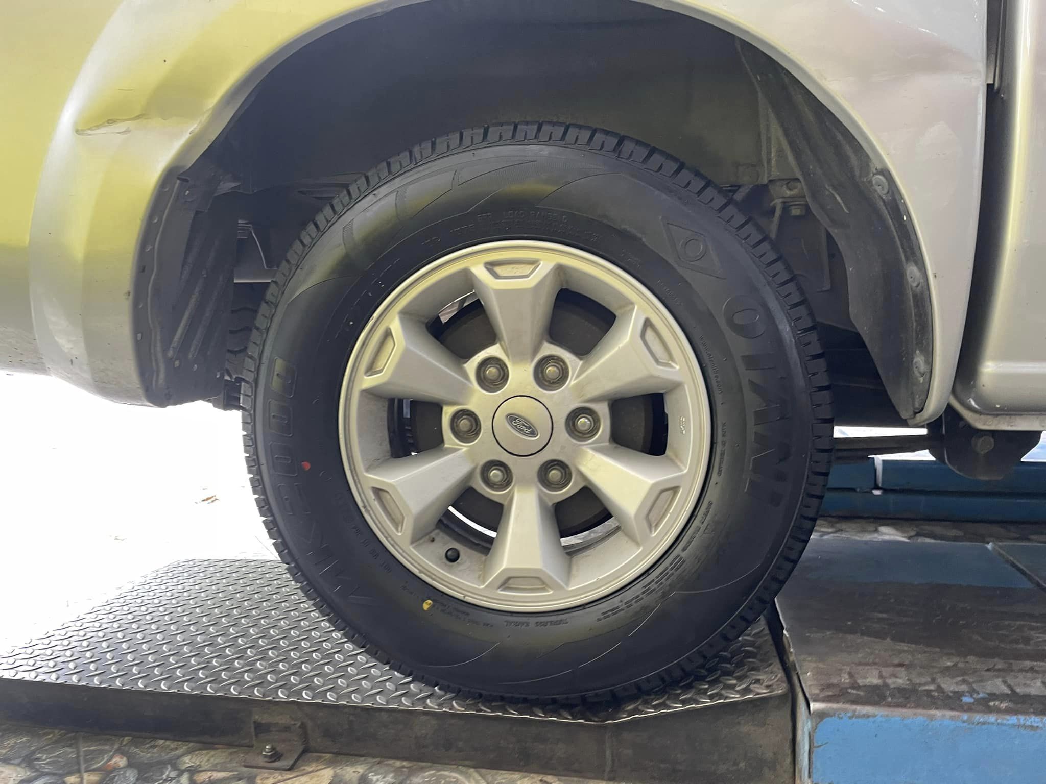 🚘 #FORD_RANGER❤️ 🛞 #OTANI_MK2000 215/70R15❗️❗️