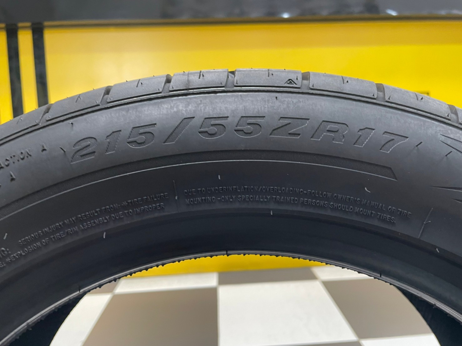 215/55R17ยางใหม่AUSTONE SP602 ยางผลิตไทย คุ้มค่ารับประกันบาดบวมเบียดตำ365วันเคลมฟรี ยางใหม่ปี2022