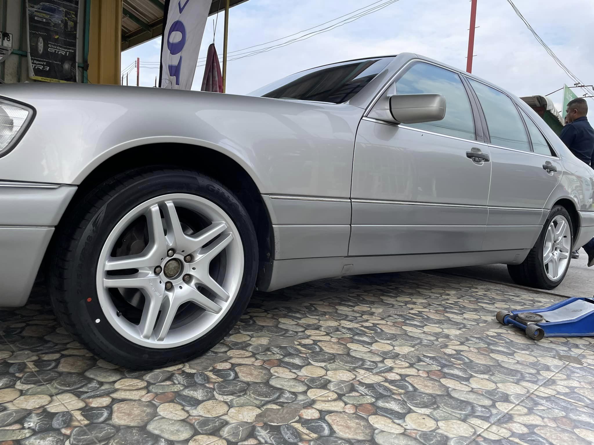 🚗#BENZ_S280🛞 🛞#ยางจีที #ยางสปอร์ตสมรรถนะการขับขี่สูง 🛞 เปลี่ยนยาง 🛞#Giti_SportS2 245/45R18 🛞 #บริการตั้งศูนย์ล้อ