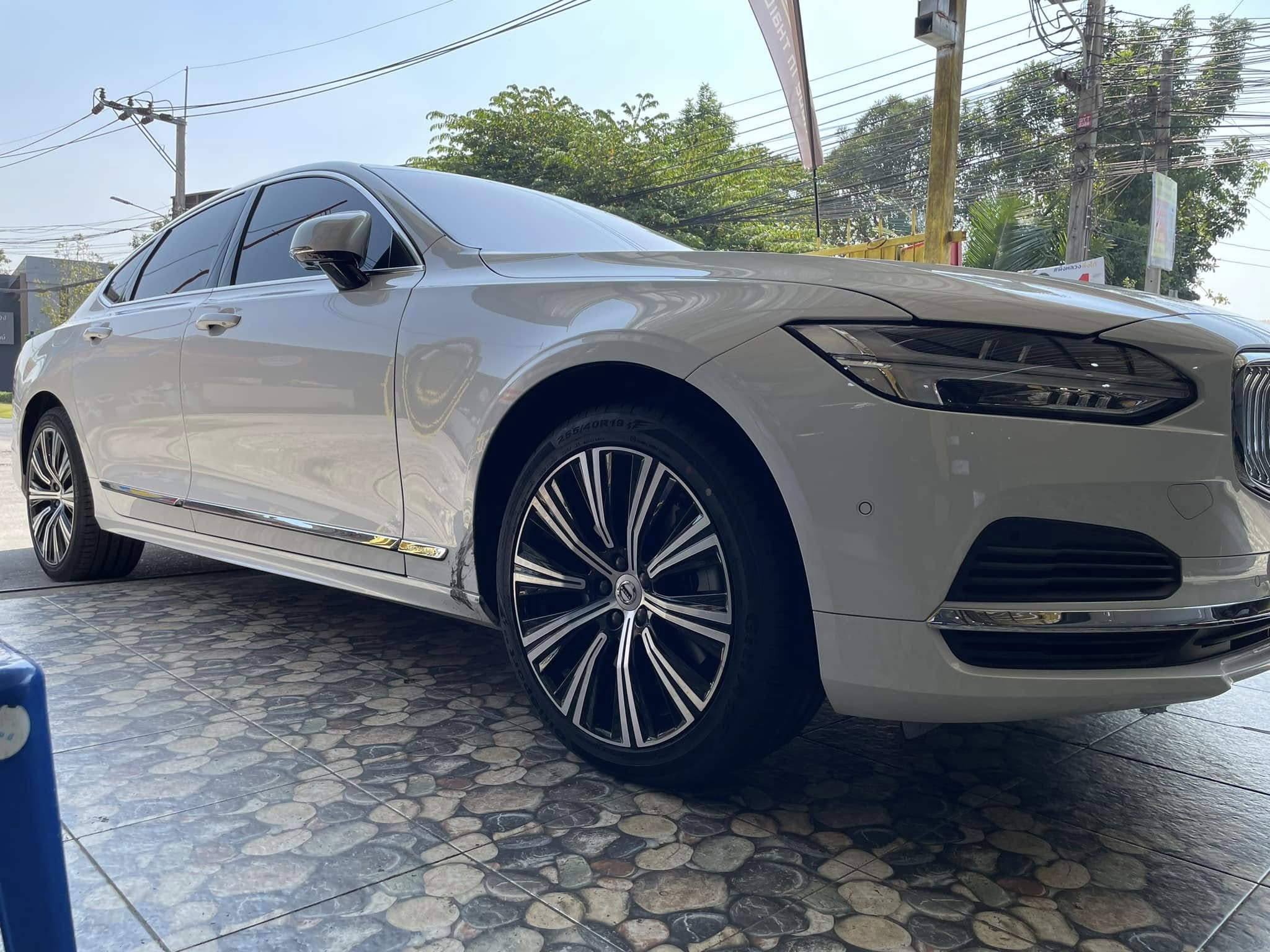 🚗#AUDI_S90🛞เปลี่ยนยาง 🛞#ยางจีที #ยางสปอร์ตสมรรถนะการขับขี่สูง 🛞 🛞#Giti_SportS2 255/40R19🛞