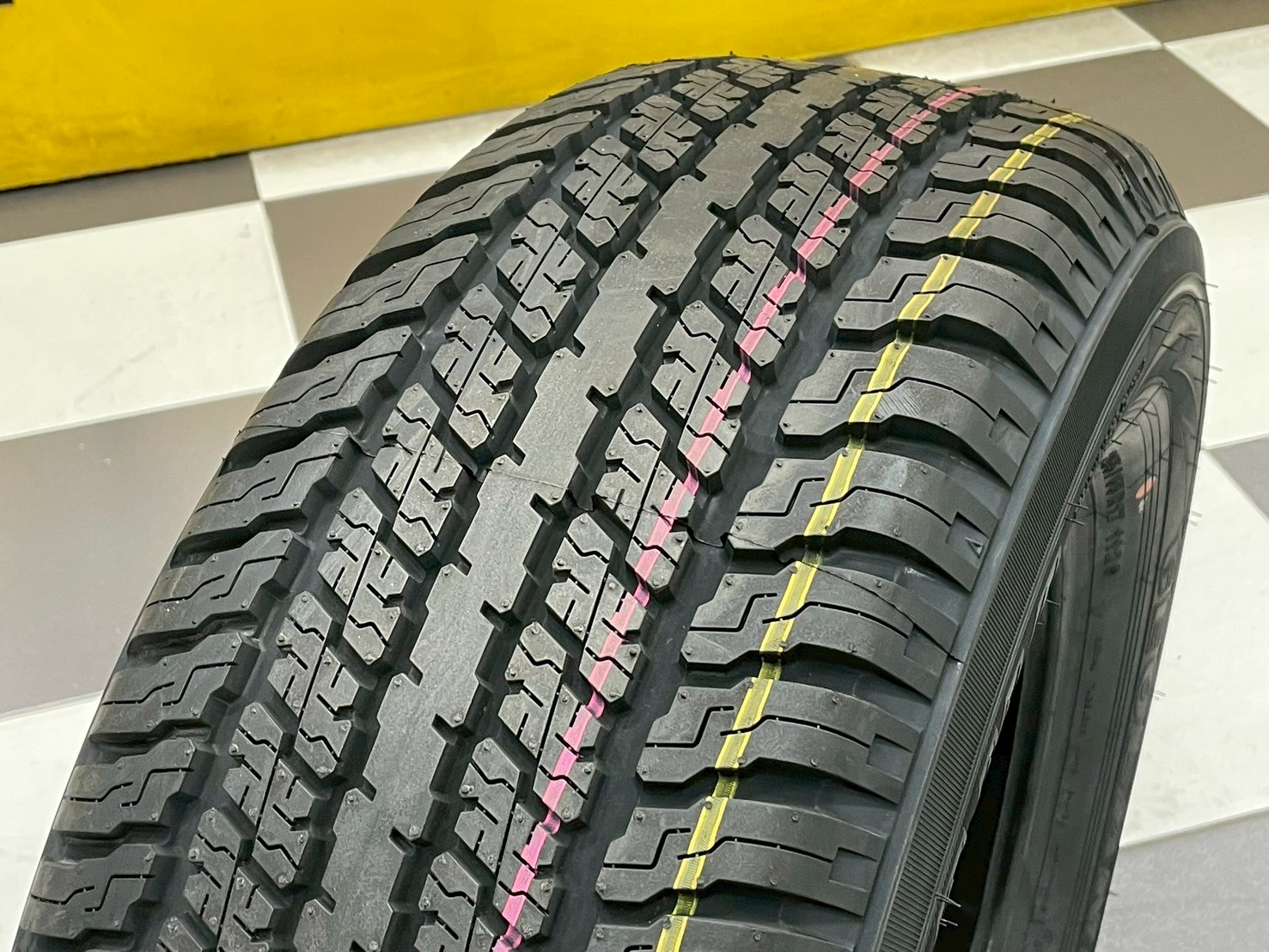 ยาง YOKOHAMA GEOLANDAR AT-S G94 265/65R17 ยางใหม่ปี2025