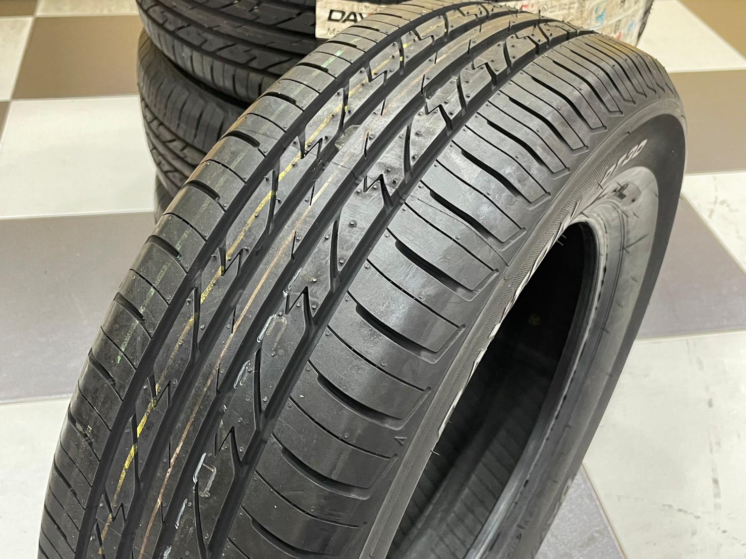 ยางใหม่ DAYTON BY BRIDGESTONE 205/65R15 ยางใหม่ปี2021