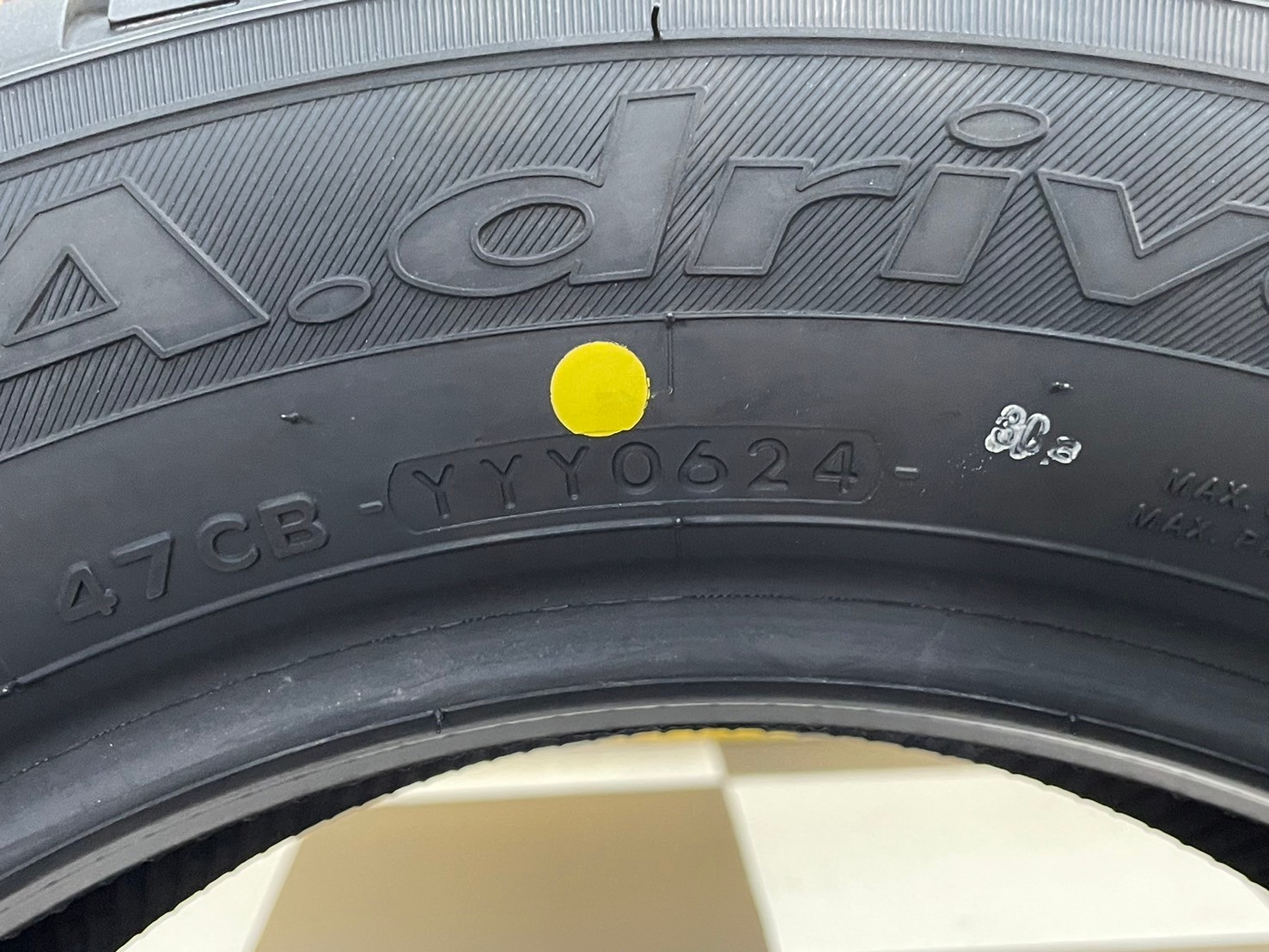 ยางใหม่โยโกฮาม่า YOKOHAMA A.Drive 195/60R15 ยางใหม่ปี2024