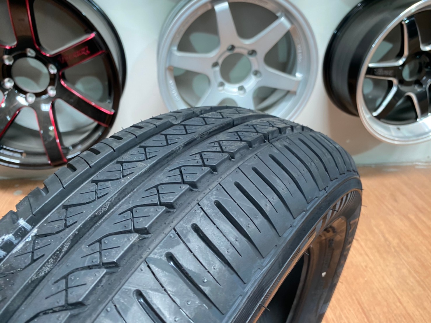 YOKOHAMA A.Drive AA01 195/65R15ยางใหม่ปี2020