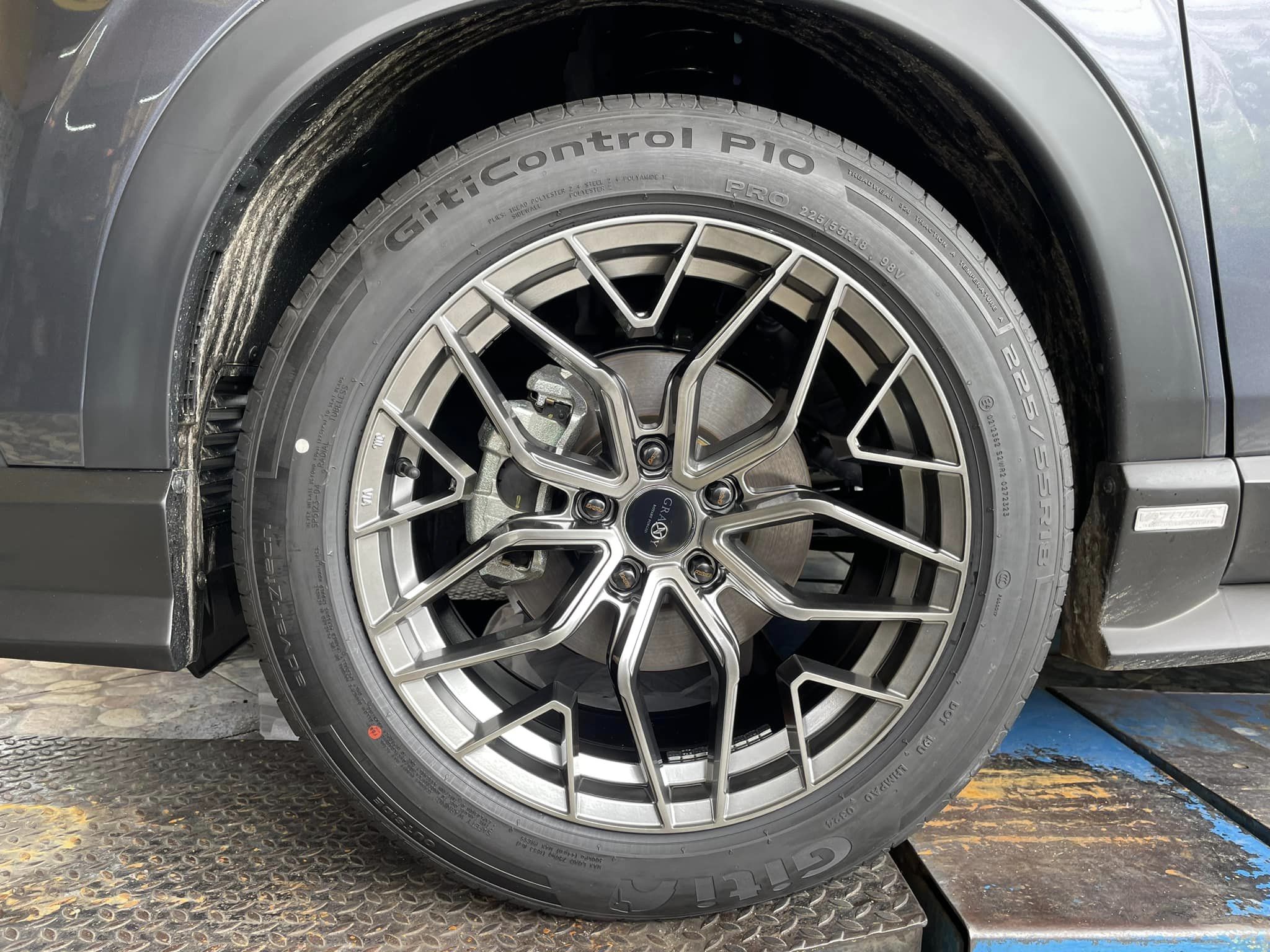 สวยลงตัวราคาเกินคุ้ม #HONDA_HRV🛞 #GITI_CONTROL P10 225/55R18 #ล้อแม็กซ์ใหม่ HOF RACING GRAXY XO1 18X8.5 ET35 5X114.3