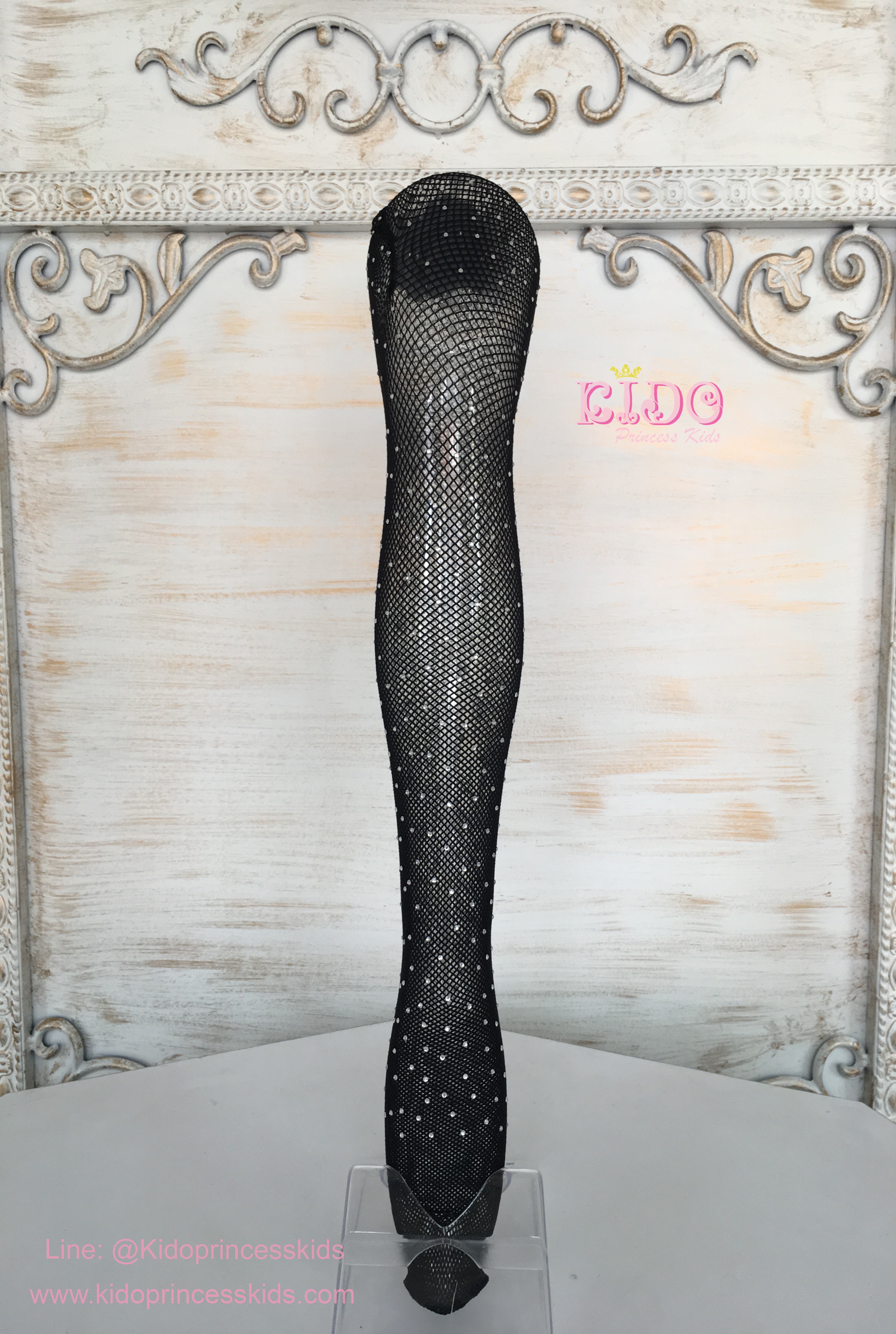 ถุงน่องตาข่ายเด็ก(หน้าร้านอยู่รัชดา)แบบไม่มีเพชร และมีเพชร L204 สีขาว สวยหรูดูแพงมาก