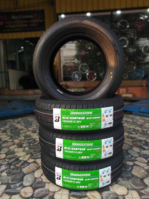 Bridgestone EP300 195-60R15 ยางใหม่คุณภาพดี พร้อมติดตั้งฟรี