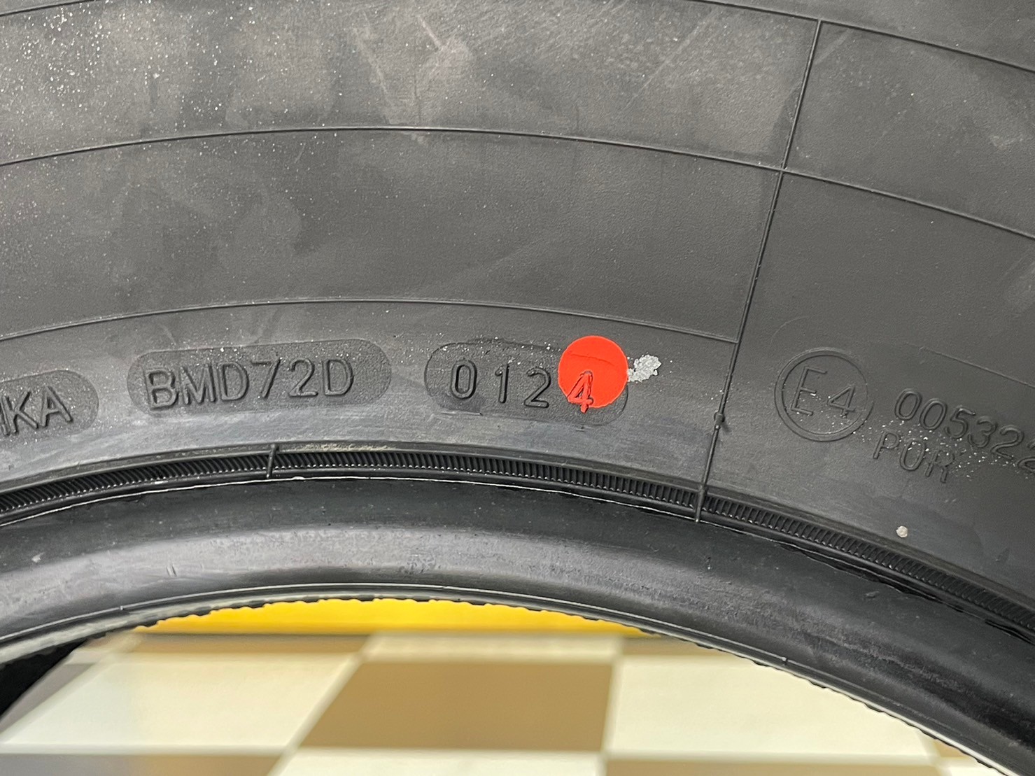 ยางใหม่ 245/75R16 Deestone Power Cruz รุ่น MUD TERRAIN - MT431 (แก้มขาว) ยางใหม่ปี2024