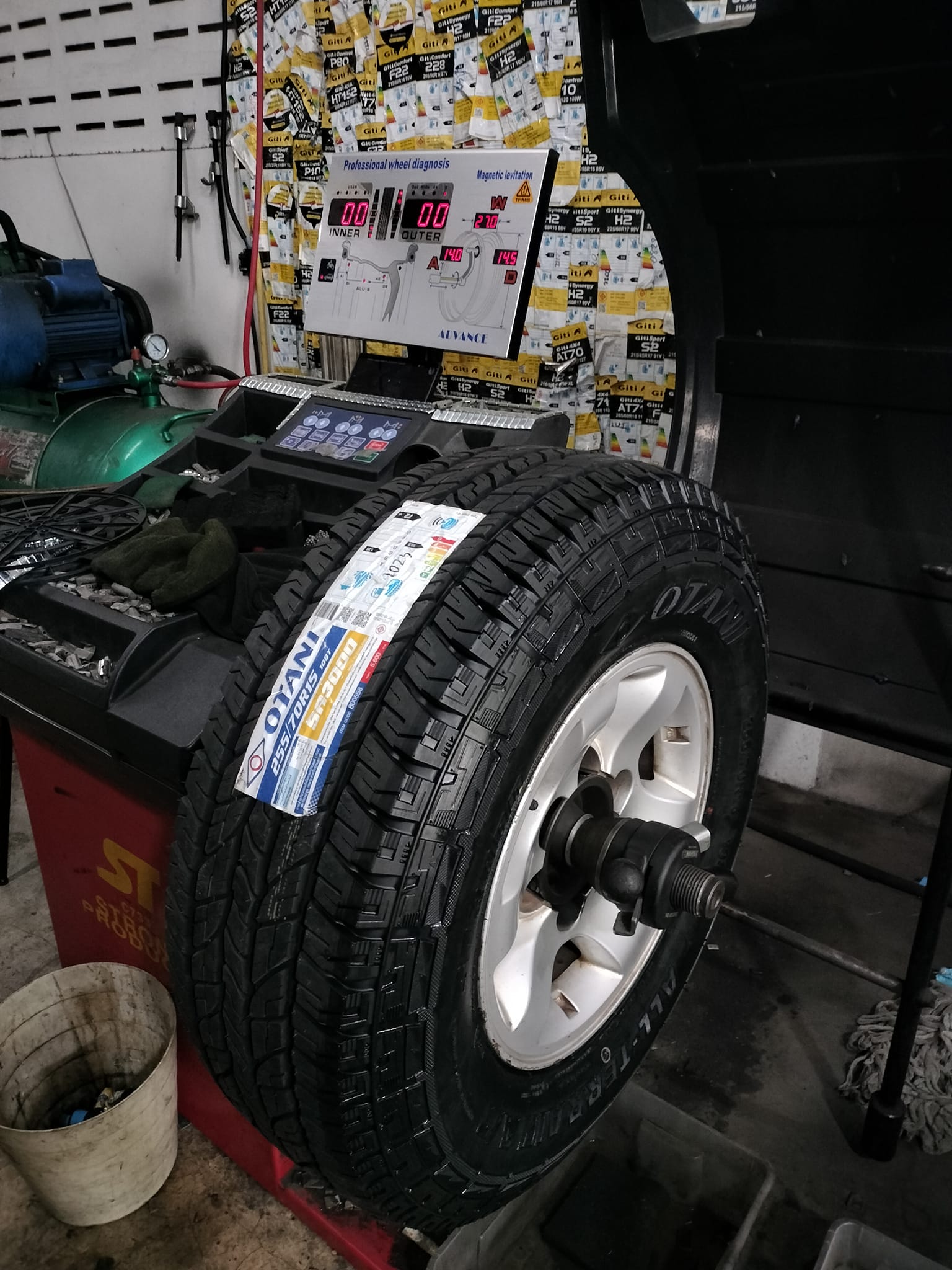 #TOYOTA_D4D #OTANI_SA3000_255/70R15