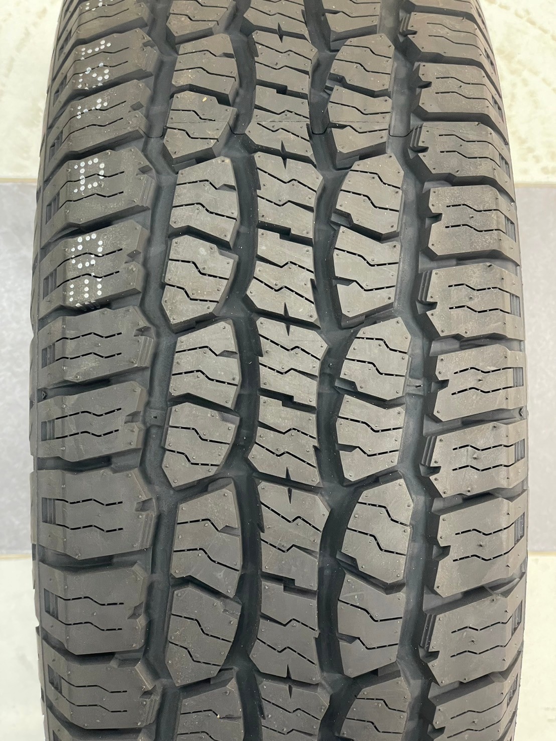 #ยางfortune (ฟอร์จูน) FSR308 245/70R16 ยางใหม่ปี2024 ยางAT ตัวหนังสือสีขาว ยางผลิตไทยคุณภาพดี