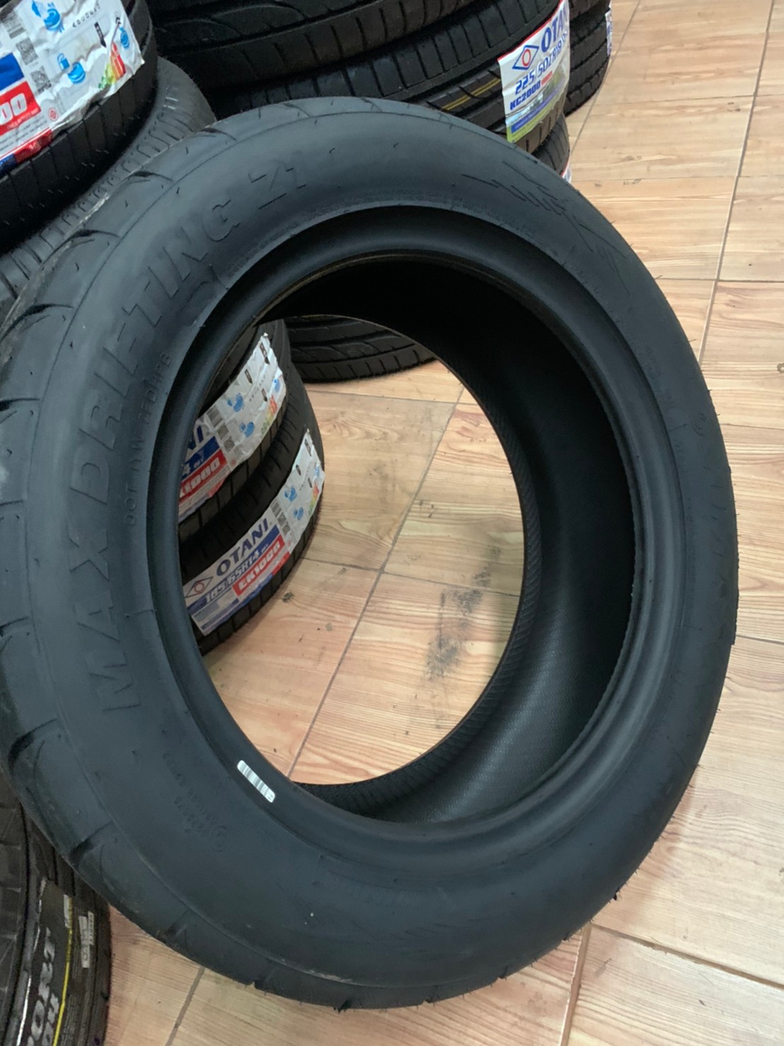 SUMAXX DRIFTING Z1 195/55R15ยางใหม่ปี2021