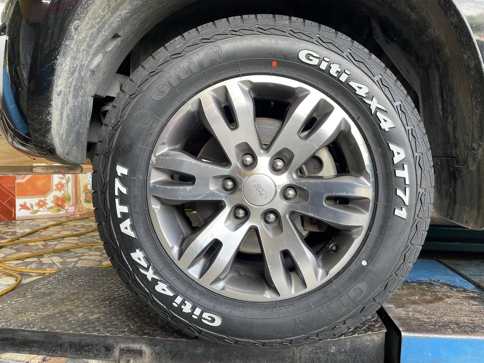 FORD_EVEREST #เปลี่ยนยาง 🛞🐘#GITI_4X4AT71_265/60R18