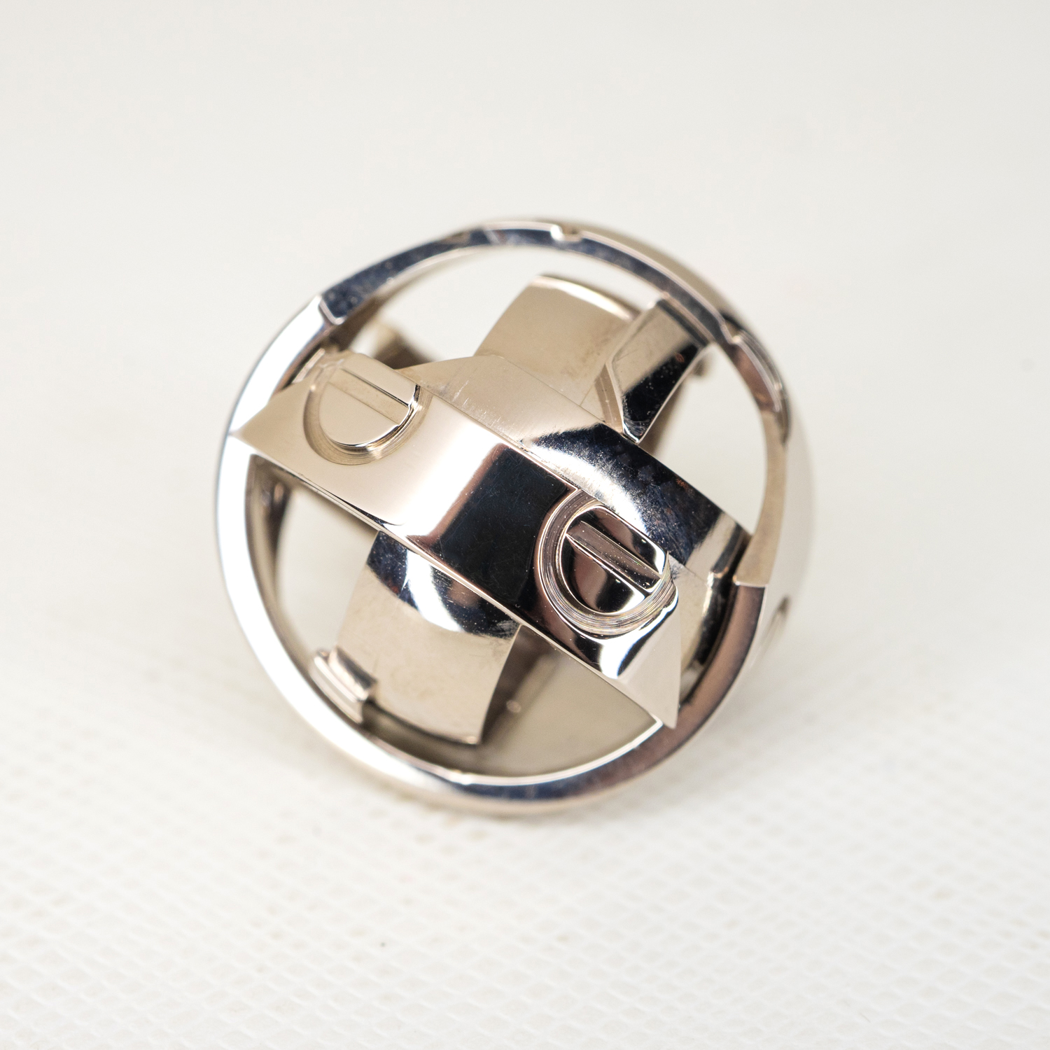 แหวน Cartier Love Astro Limited Edition ทองคำขาว 18K ไซส์48# (เป็นทั้งแหวนและจี้) (Used)