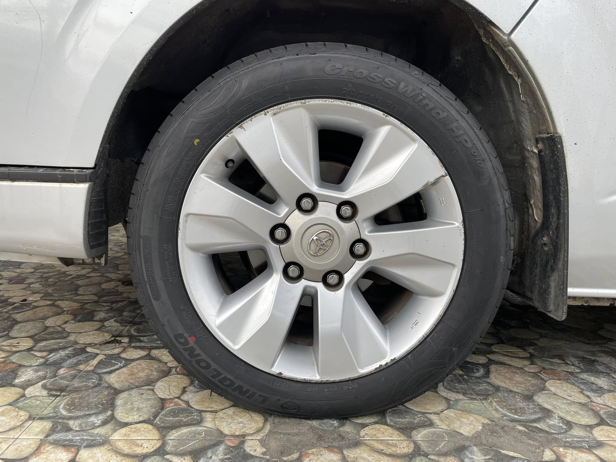#TOYOTA_COMMUTER🛞เปลี่ยนยาง #Linglong_CorossWindHP010_215/55R17