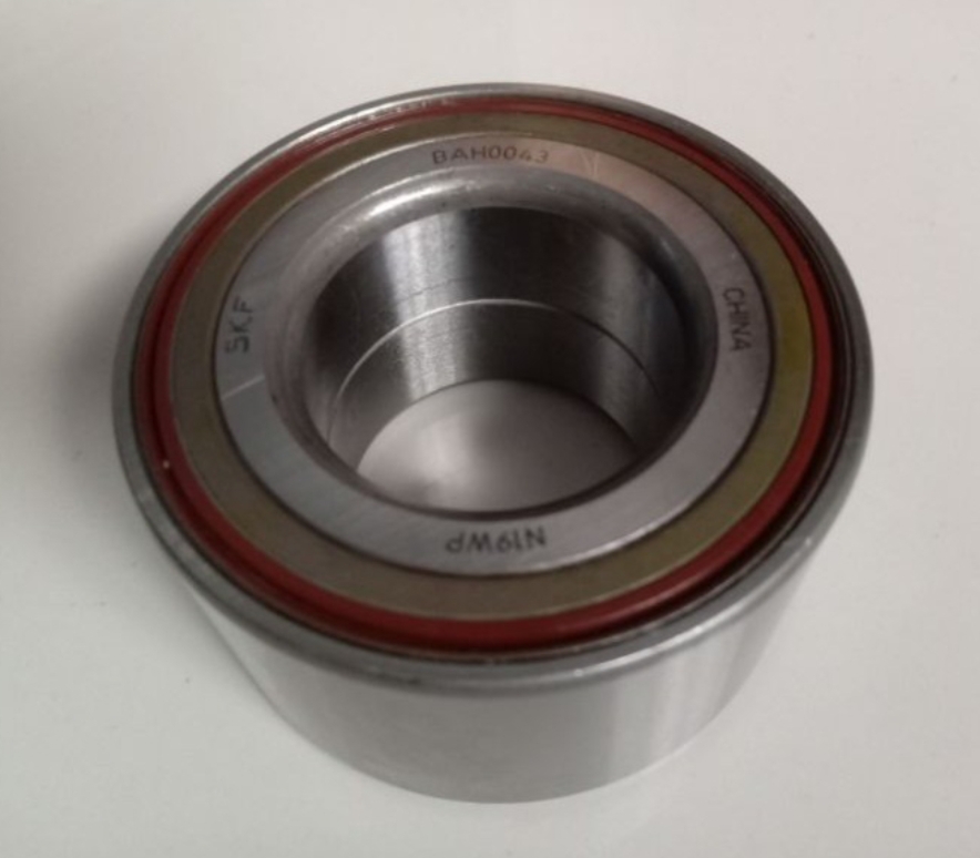 ลูกปืนล้อหน้า MG5 (SKF)