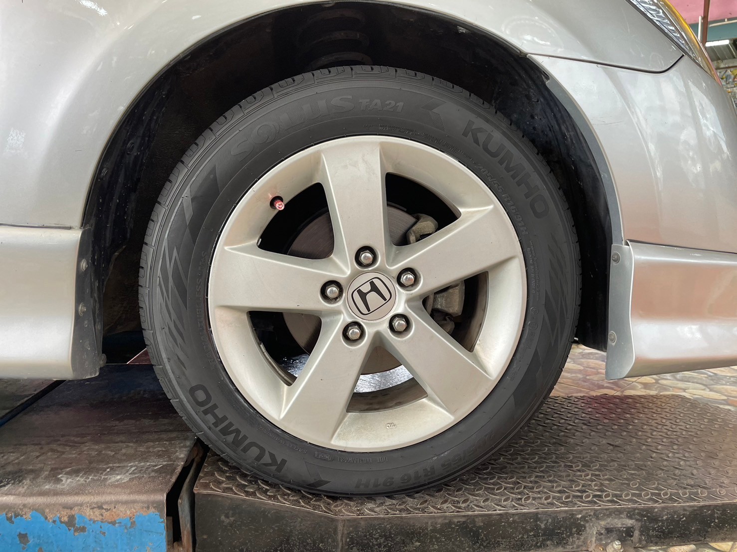 🚘 #Honda Civic ติดตั้งยาง #ยางใหม่คัมโฮ #Kumho #TA21 205/55R16 ยางใหม่ปี2024