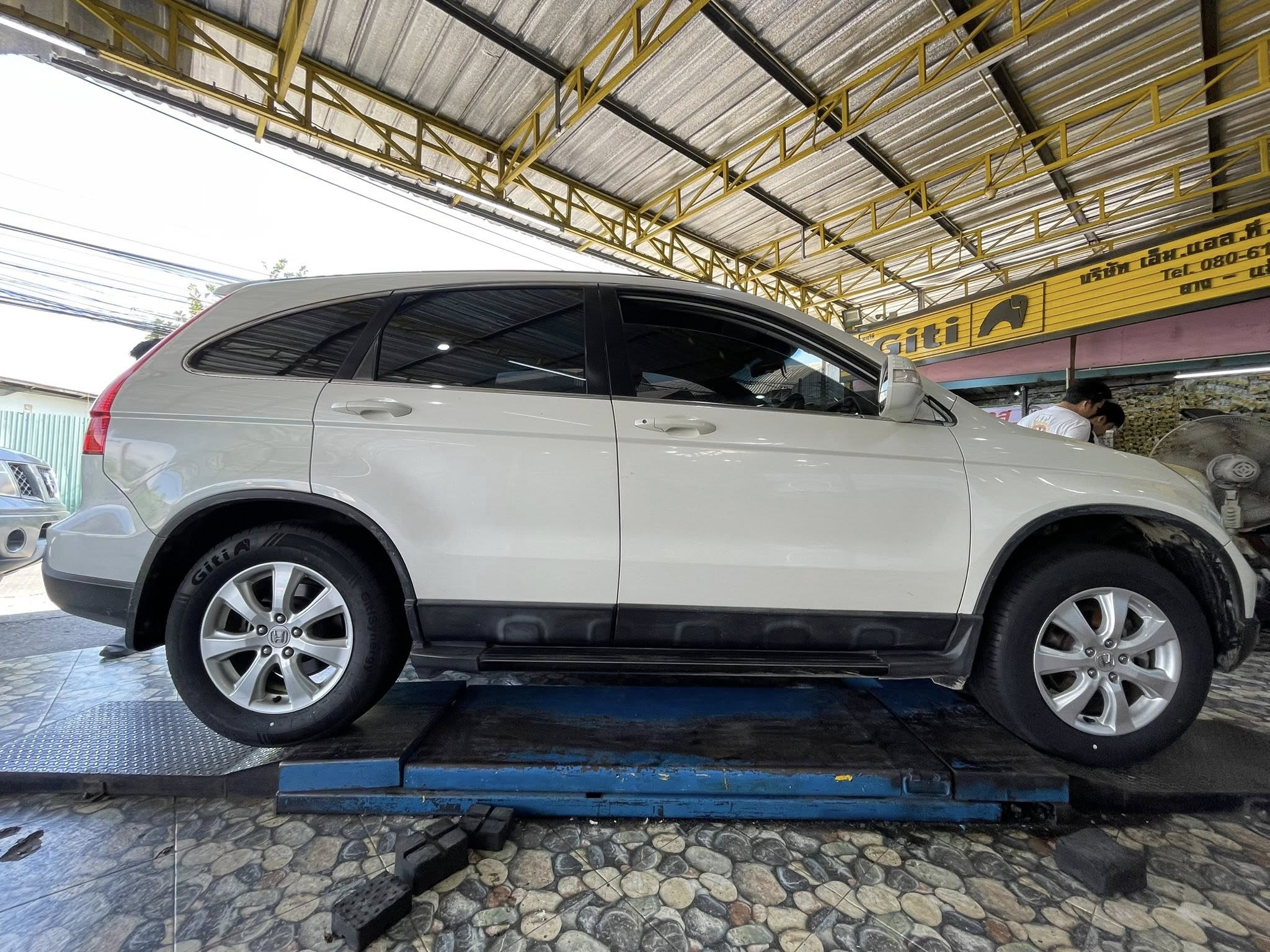 HONDA_CRV 🚘เปลี่ยนยาง 🛞🐘#GITI_SynergyH2_225/65R17