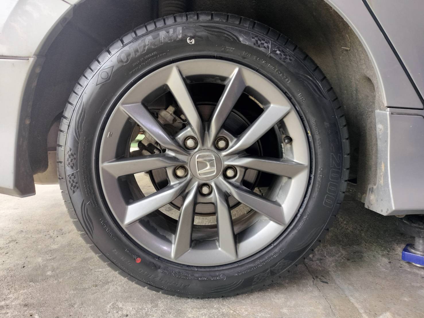 🚘#HONDA_CIVIC เปลี่ยนยาง 🛞 #OTANI_KC2000_215/55R16
