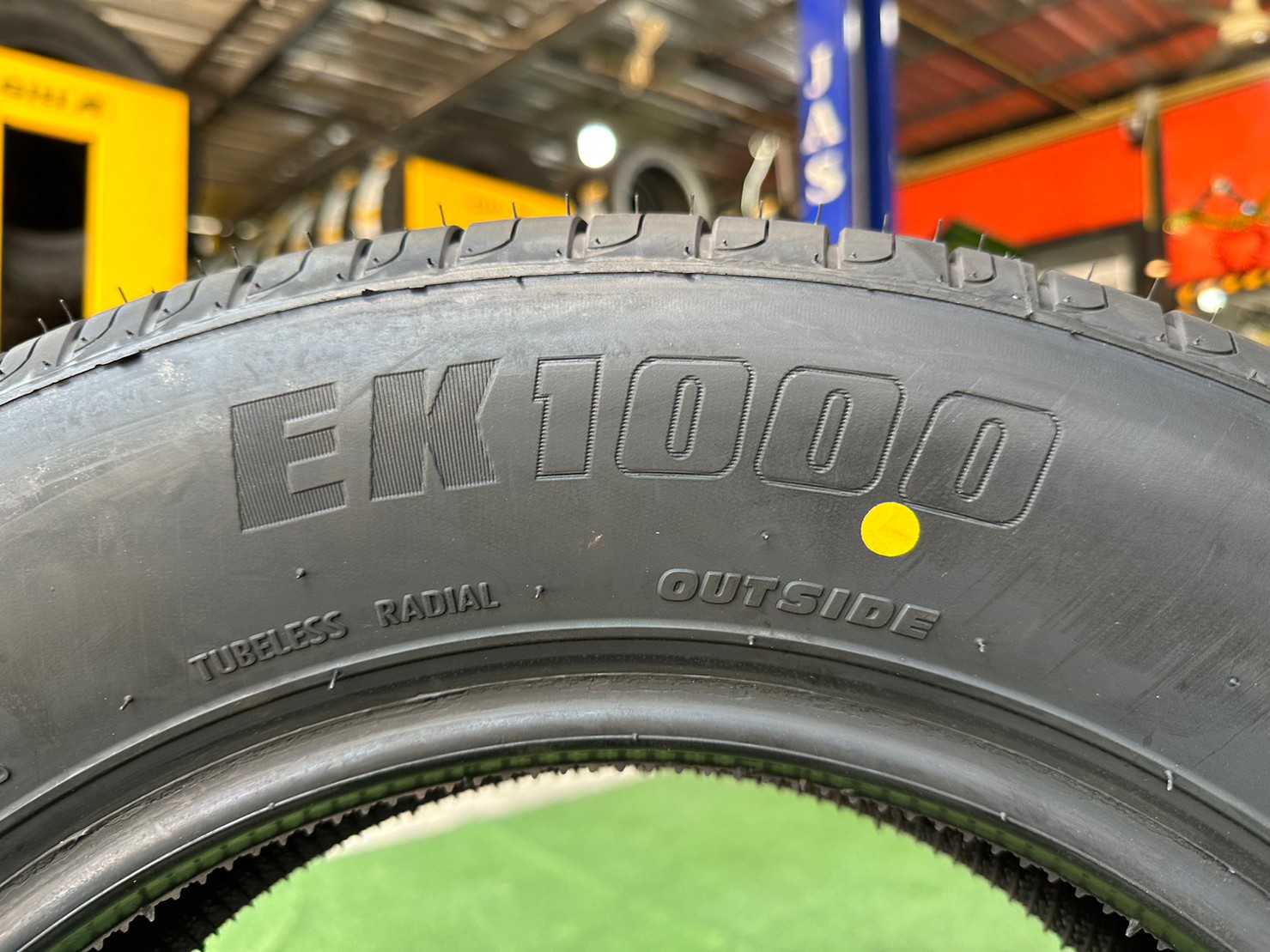 OTANI EK1000 195/65R15 ยางใหม่ปี2023 ราคาพิเศษพร้อมติดตั้งฟรี สามารถสอบถามเพิ่มเติมได้ค่ะ