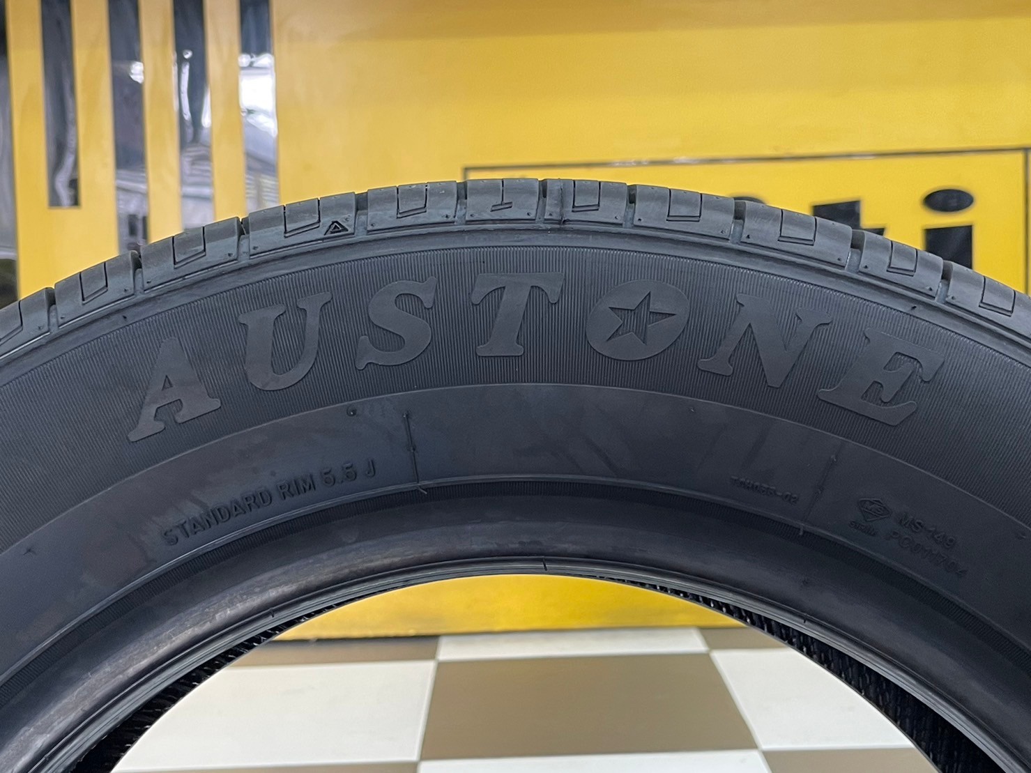 ยางใหม่ AUSTONE SP602 185/65R15 ยางผลิตไทย คุ้มค่ารับประกันบาดบวมเบียดตำ365วันเคลมฟรี ยางใหม่ปี2024