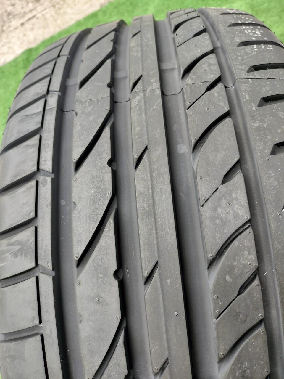 SAILUN ATREZZO ZSR 245/35R20 ยางใหม่ปี 2022