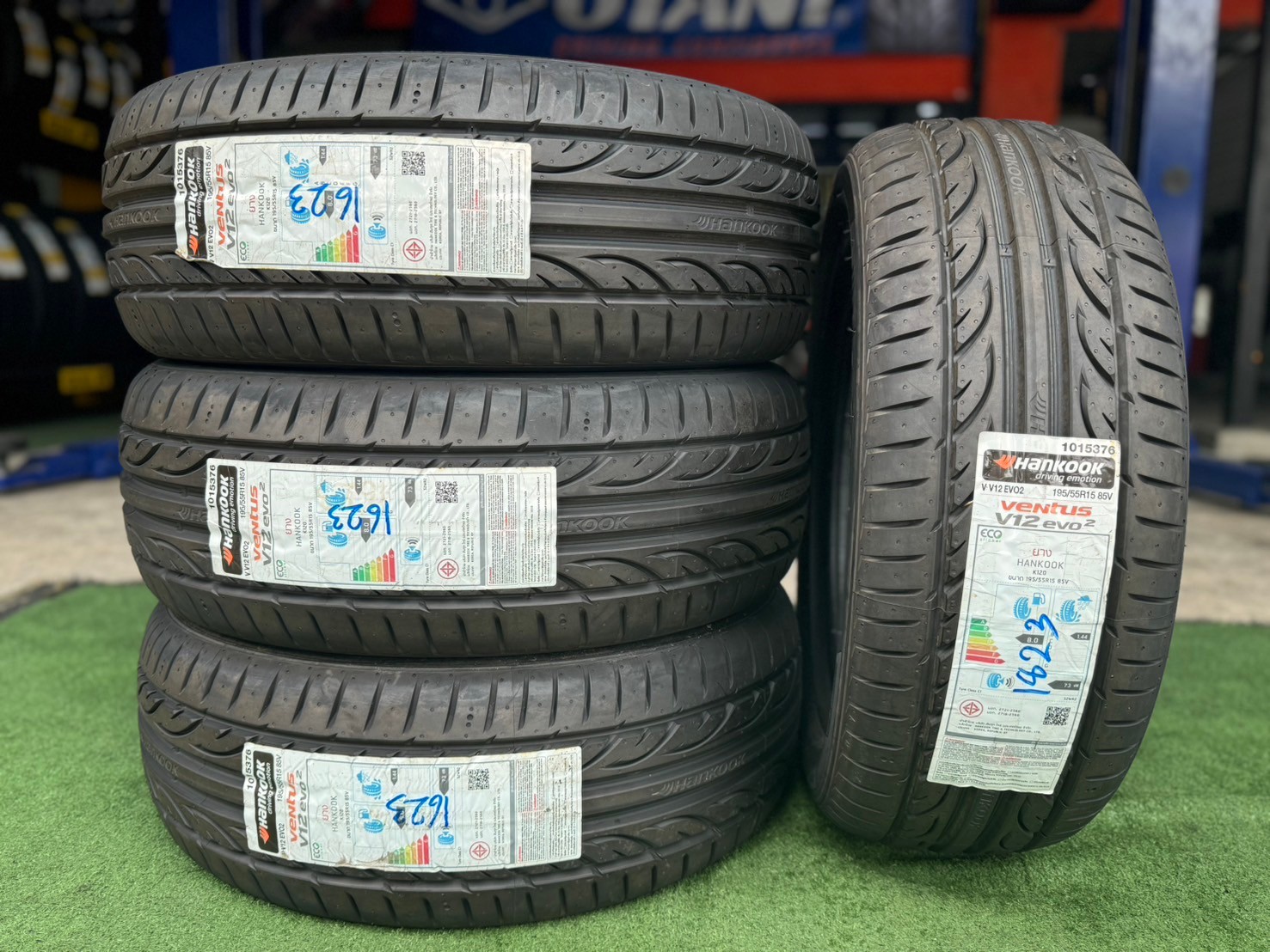 Hankook Vantus V12 195-55R15 ยางใหม่ปี2023 ราคาพิเศษพร้อมติดตั้งฟรี