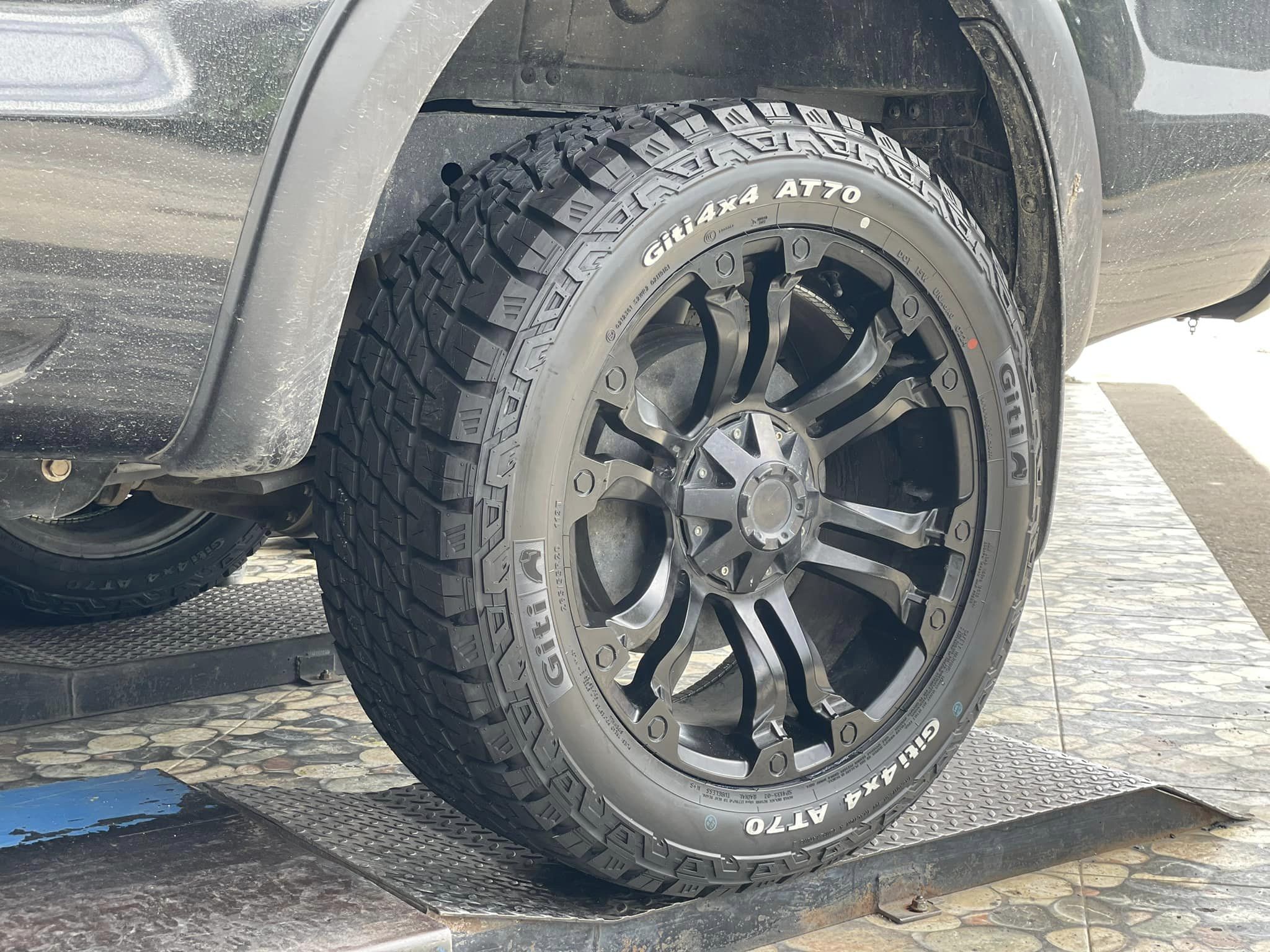 #FORD_RANGER เปลี่ยนยาง ยางจีที GITI 4x4 AT70 265/55R20