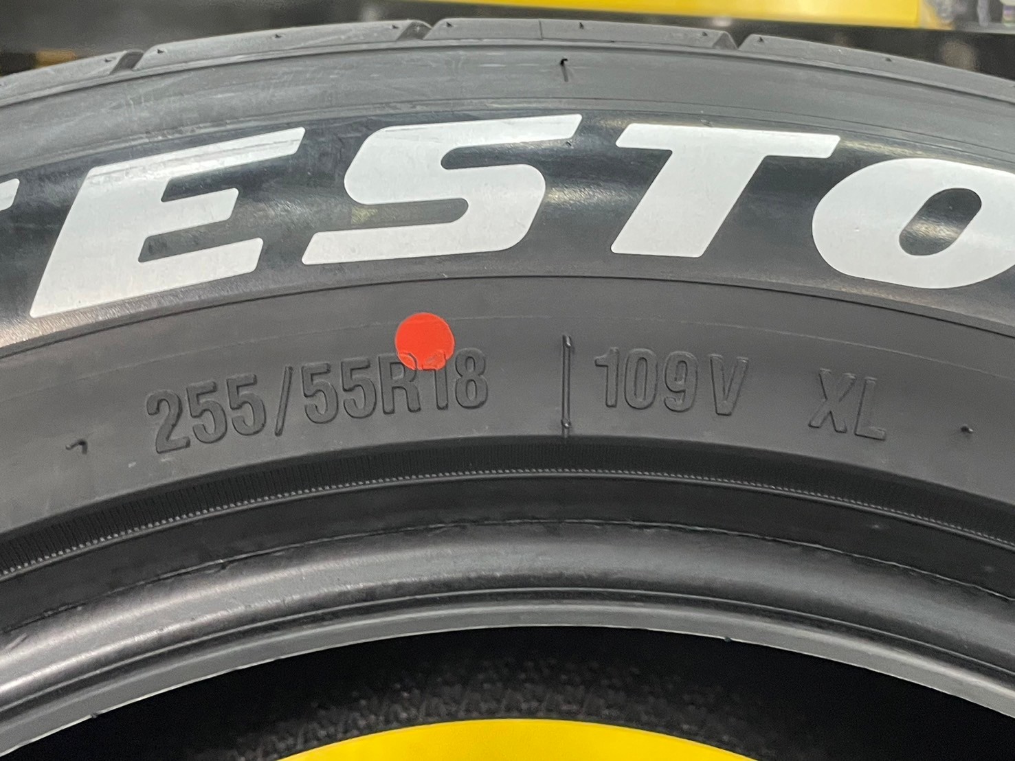 Deestone_Stromz_RS 255/55R18 ยางใหม่ปี2024 (4เส้น)