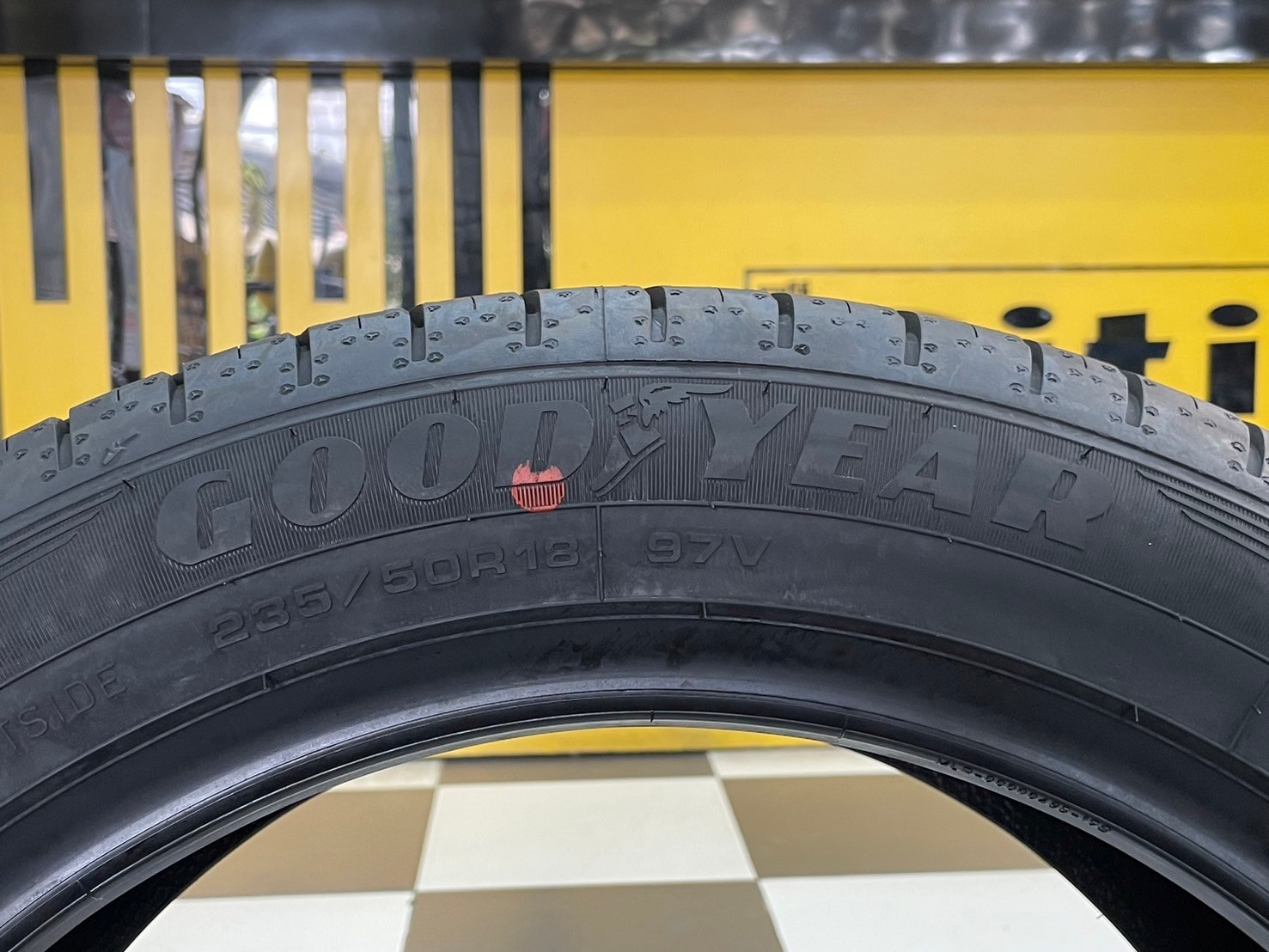 ยางใหม่ 235/50R18 #Goodyear EfficientGrip Performance SUV ยางใหม่ปี2024