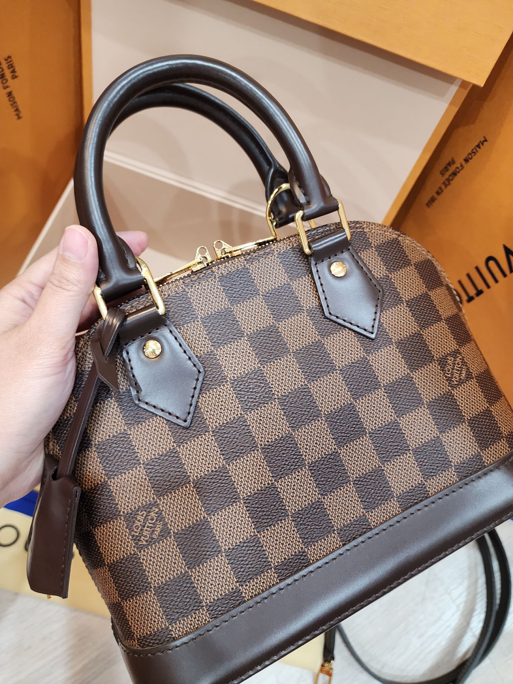 Lv alma bb มือสอง