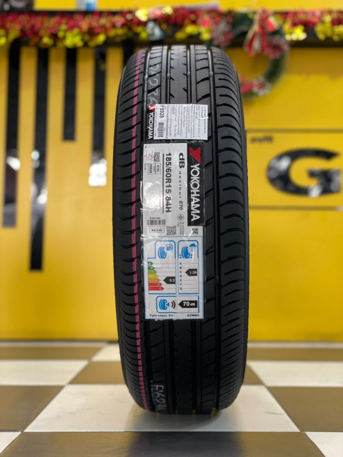 YOKOHAMA E70 185/60R15 ยางใหม่ปี2023